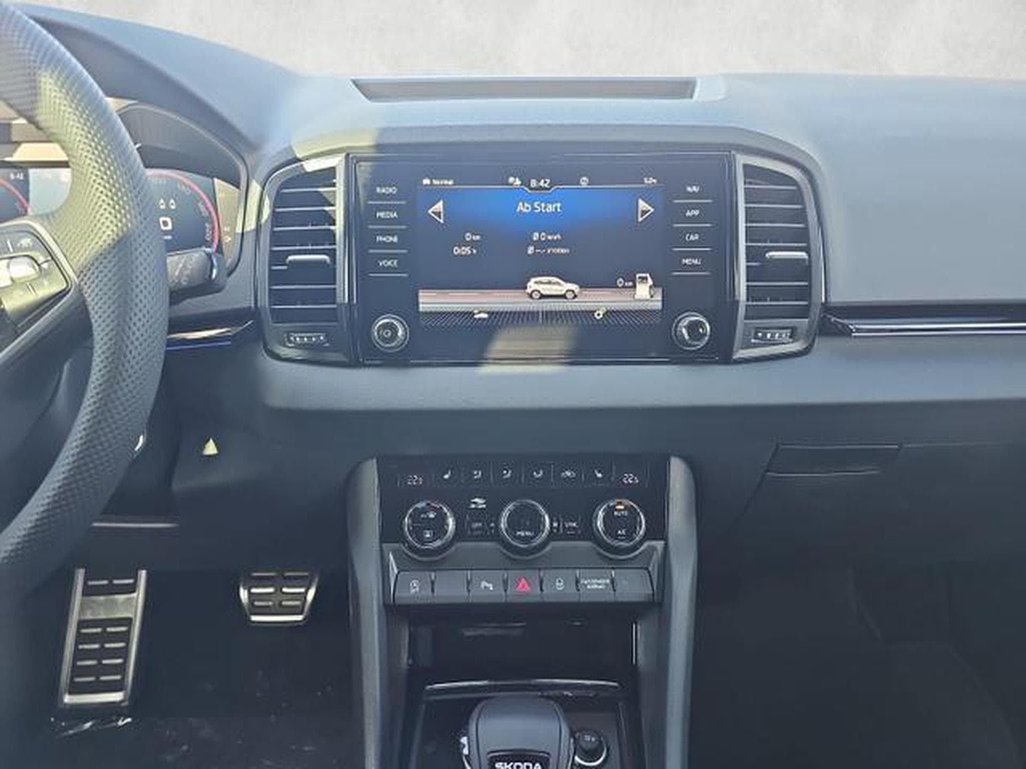 Skoda Karoq Sportline (2026) - Photo 10