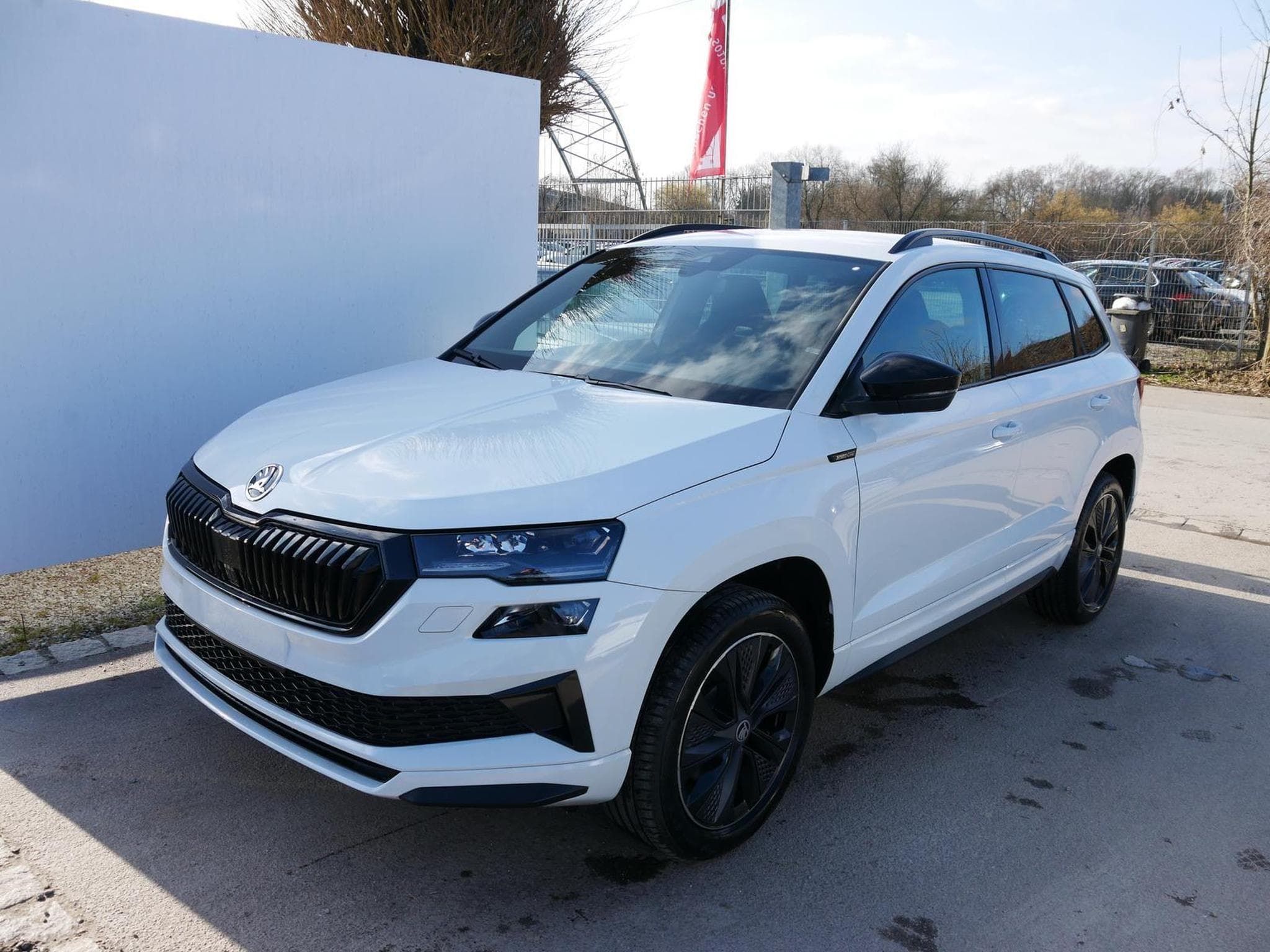 Skoda Karoq Sportline (2026) - Foto 1