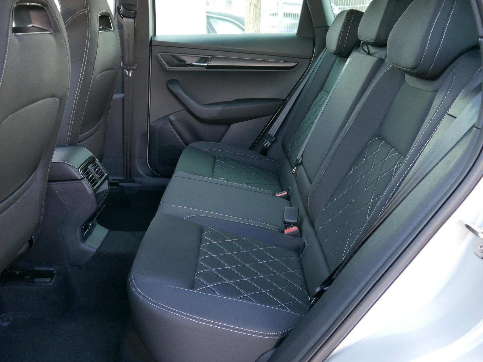 Skoda Karoq Sportline (2026) - Photo 8