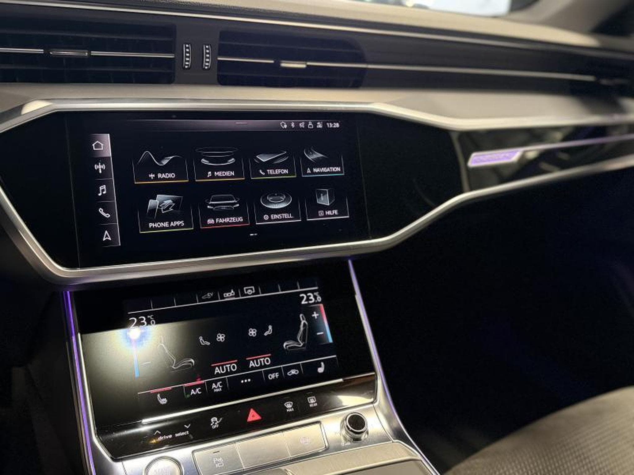 Audi A6 SLINE 55 TFSI QUATTRO (2020) - Foto 12