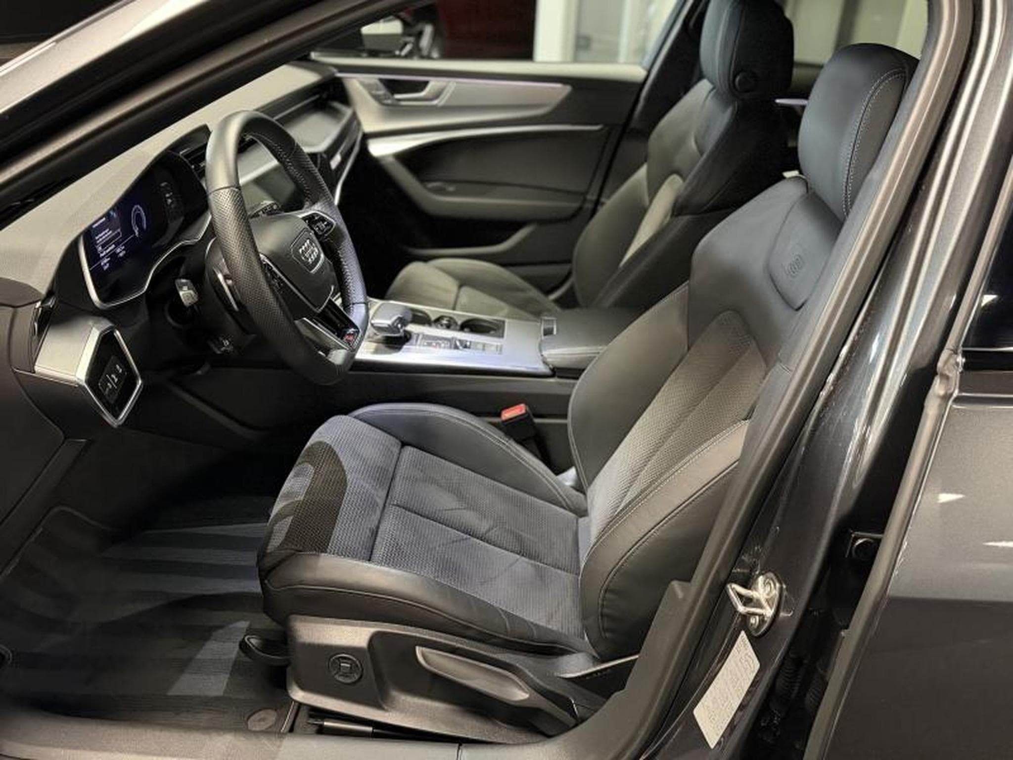 Audi A6 SLINE 55 TFSI QUATTRO (2020) - Foto 9