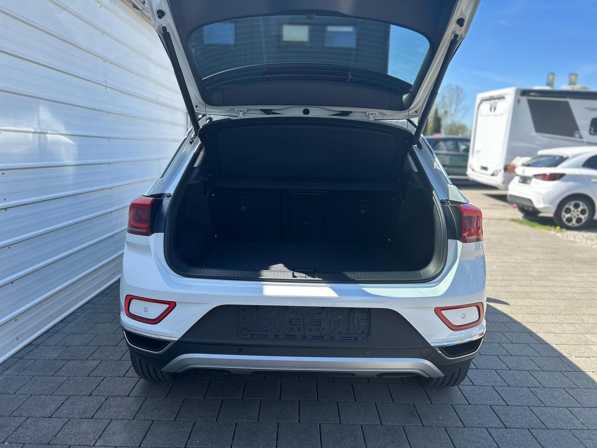 VW T-Roc Limited (2026) - Photo 17