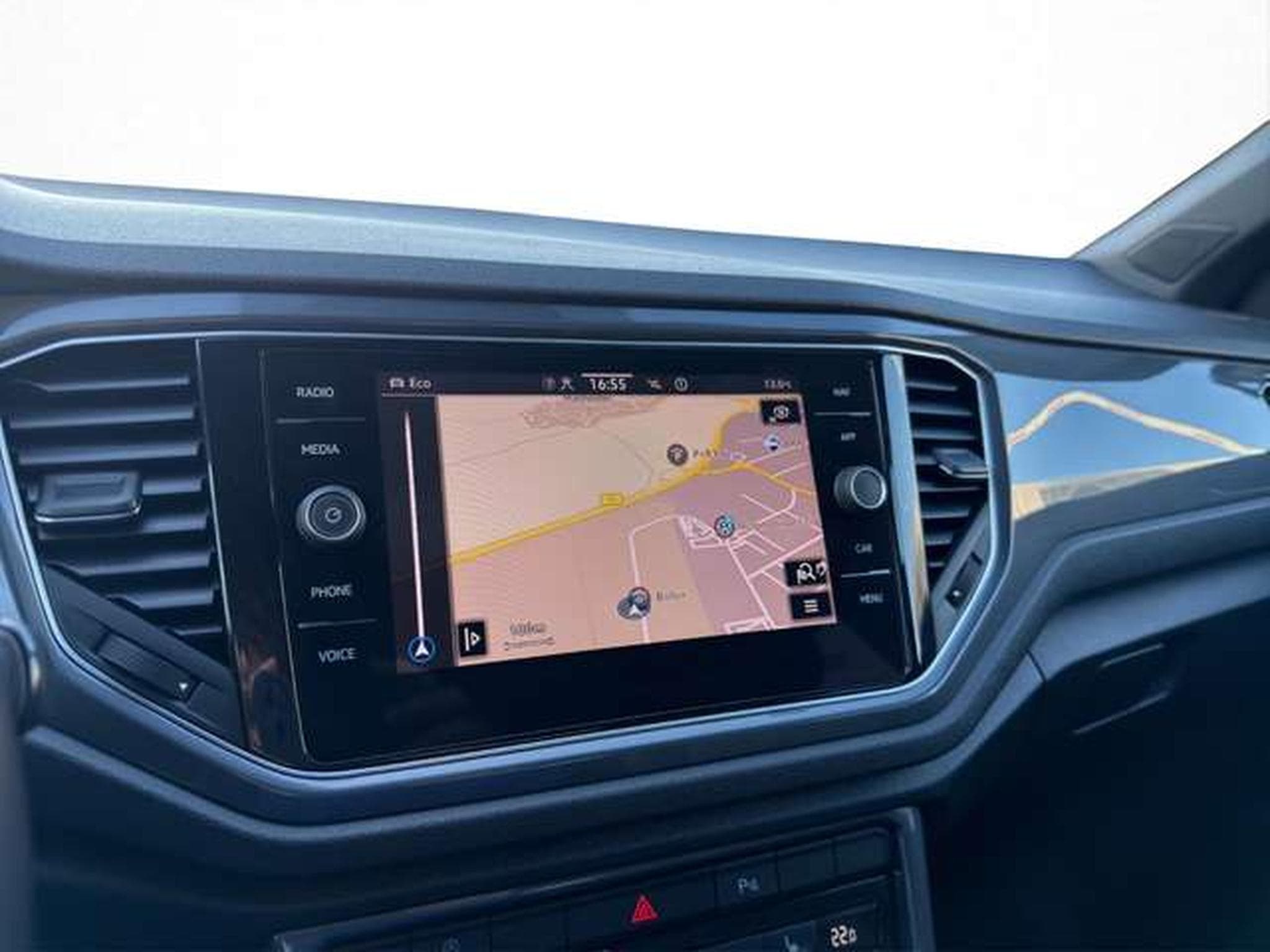 VW T-Roc Sport 4Motion/Navi/Standhzg/ACC (2021) - Photo 17