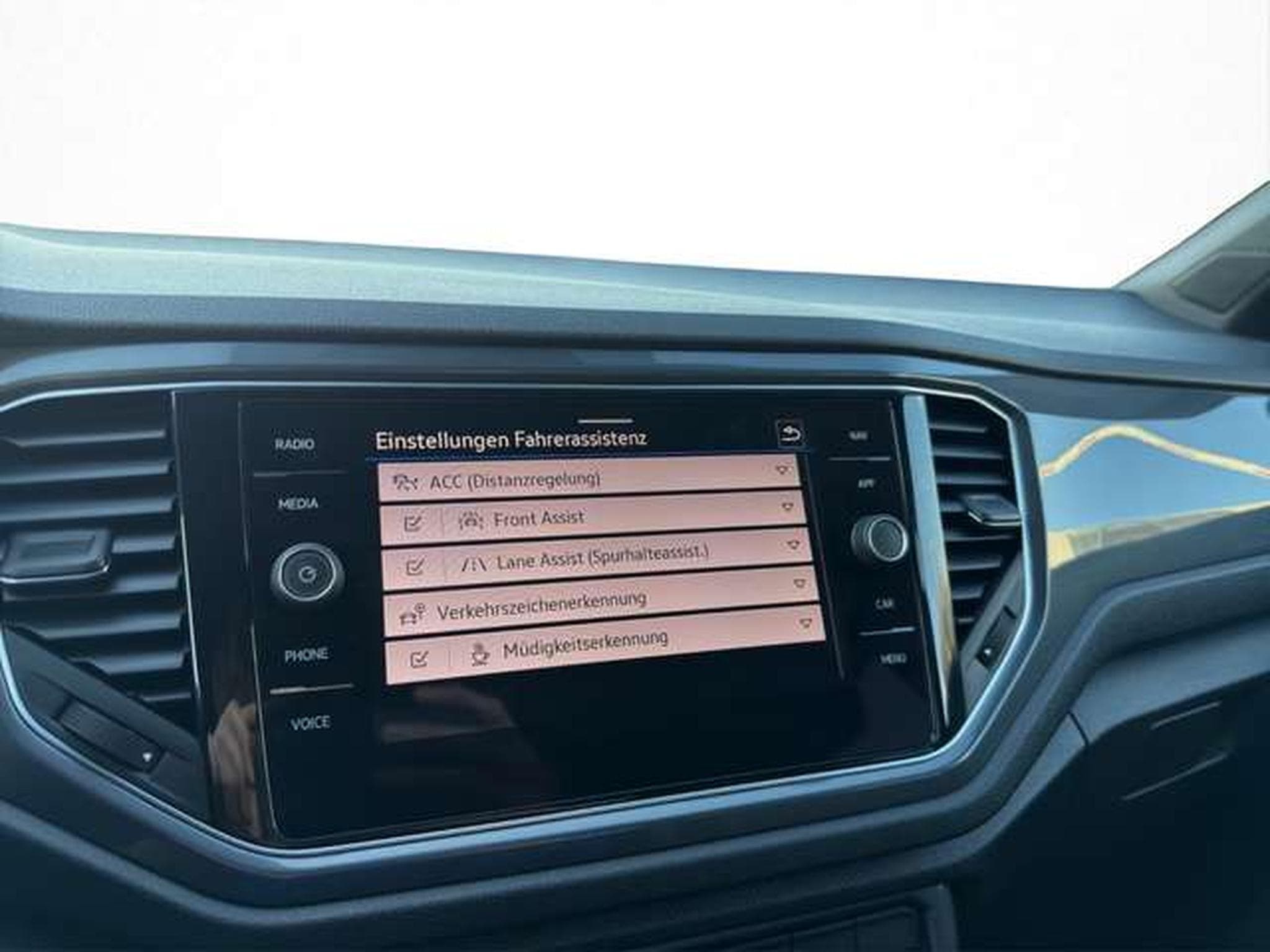 VW T-Roc Sport 4Motion/Navi/Standhzg/ACC (2021) - Photo 19
