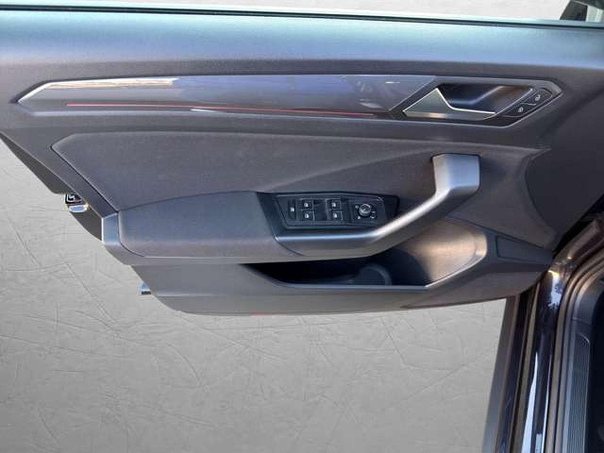 VW T-Roc Sport 4Motion/Navi/Standhzg/ACC (2021) - Photo 24