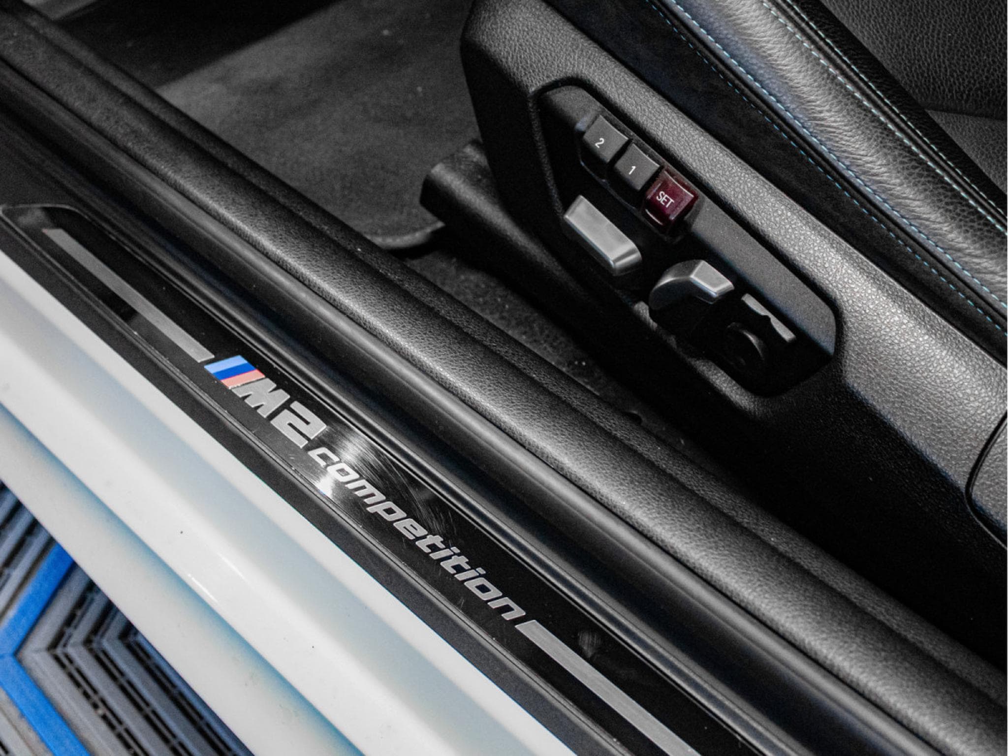 BMW M2 F87 COMPETITION AKRAPOVIC (2019) - Foto 23