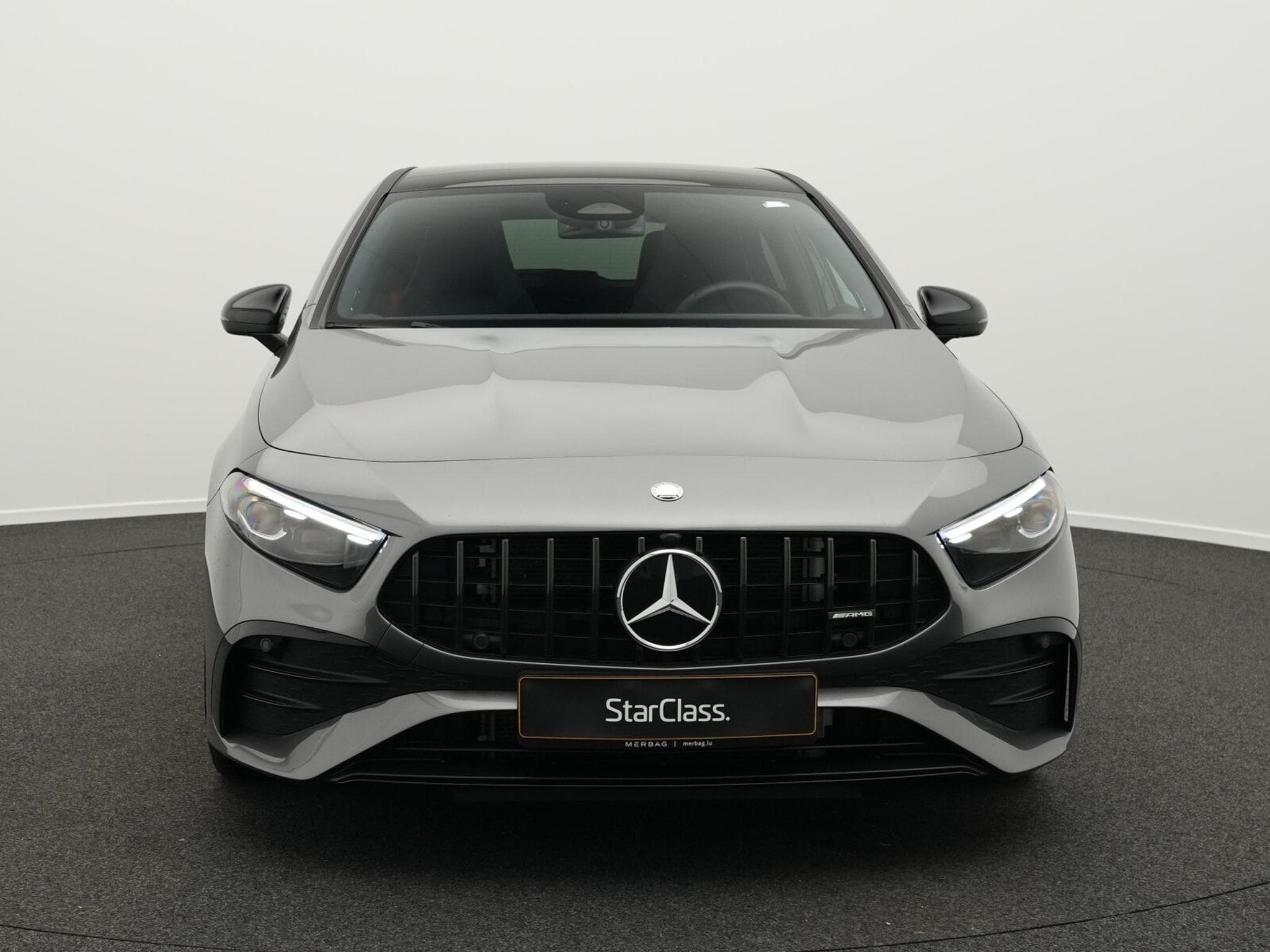 Mercedes A 35 AMG 4M Multi+Pano+Night+Burm (2025) - Photo 2