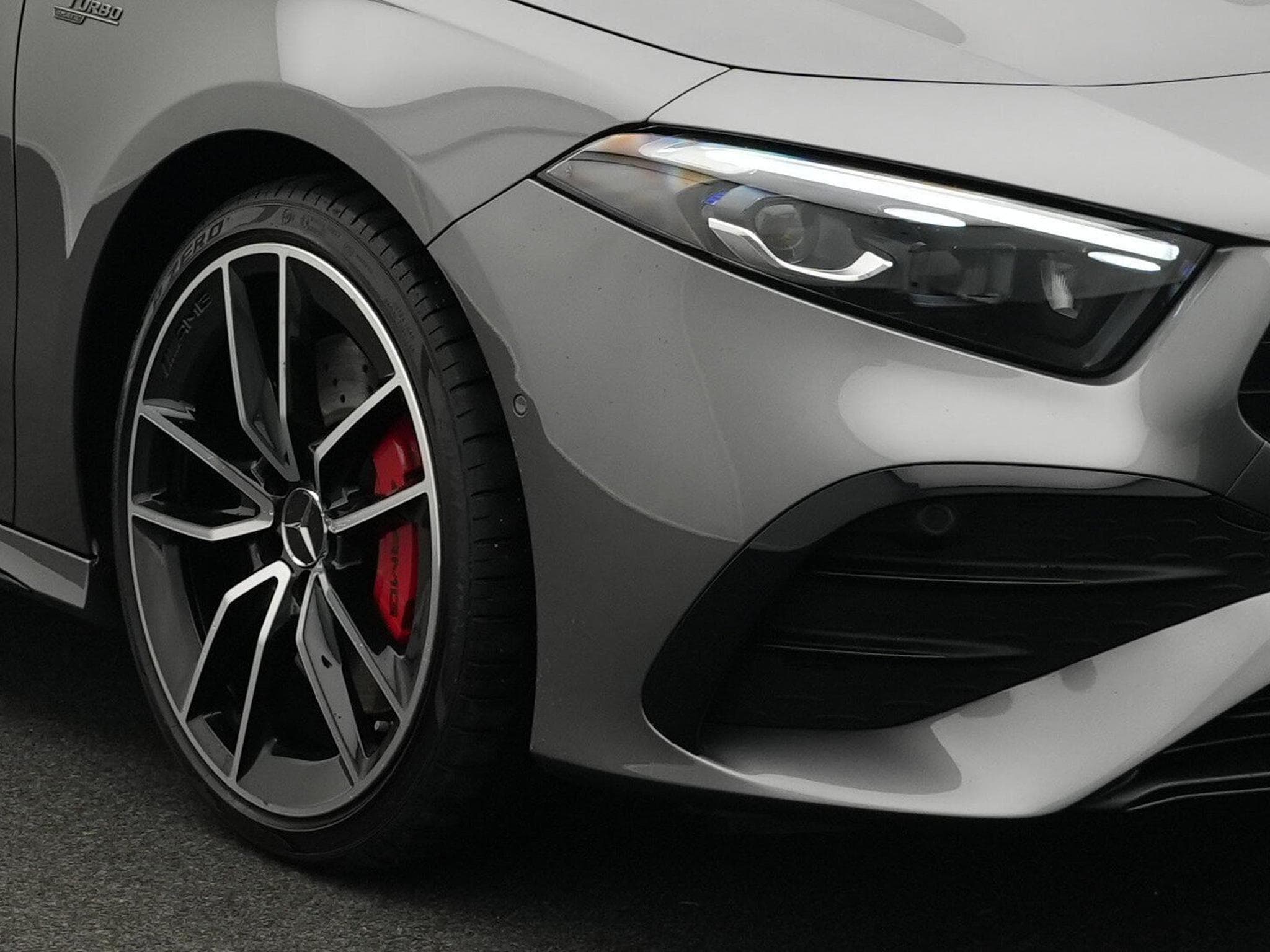 Mercedes A 35 AMG 4M Multi+Pano+Night+Burm (2025) - Photo 7