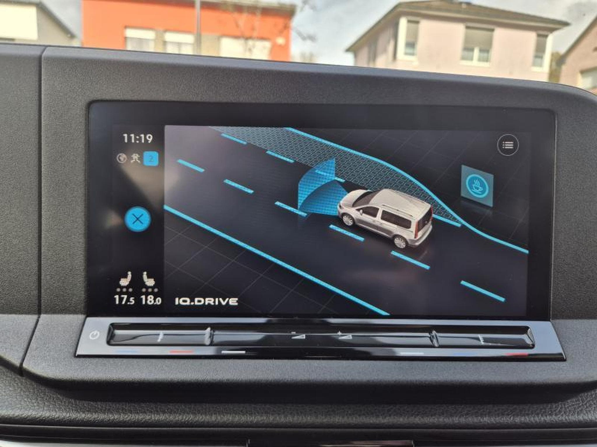 VW Caddy Life 2.0 tdi DSG (2022) - Foto 10