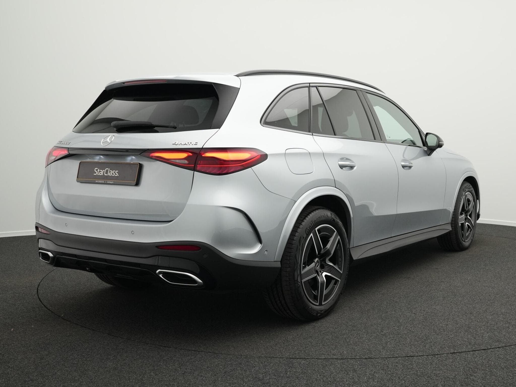 Mercedes GLC 300 d 4MATIC AMG-Line Digital+AHK+360+Memory (2024) - Photo 3