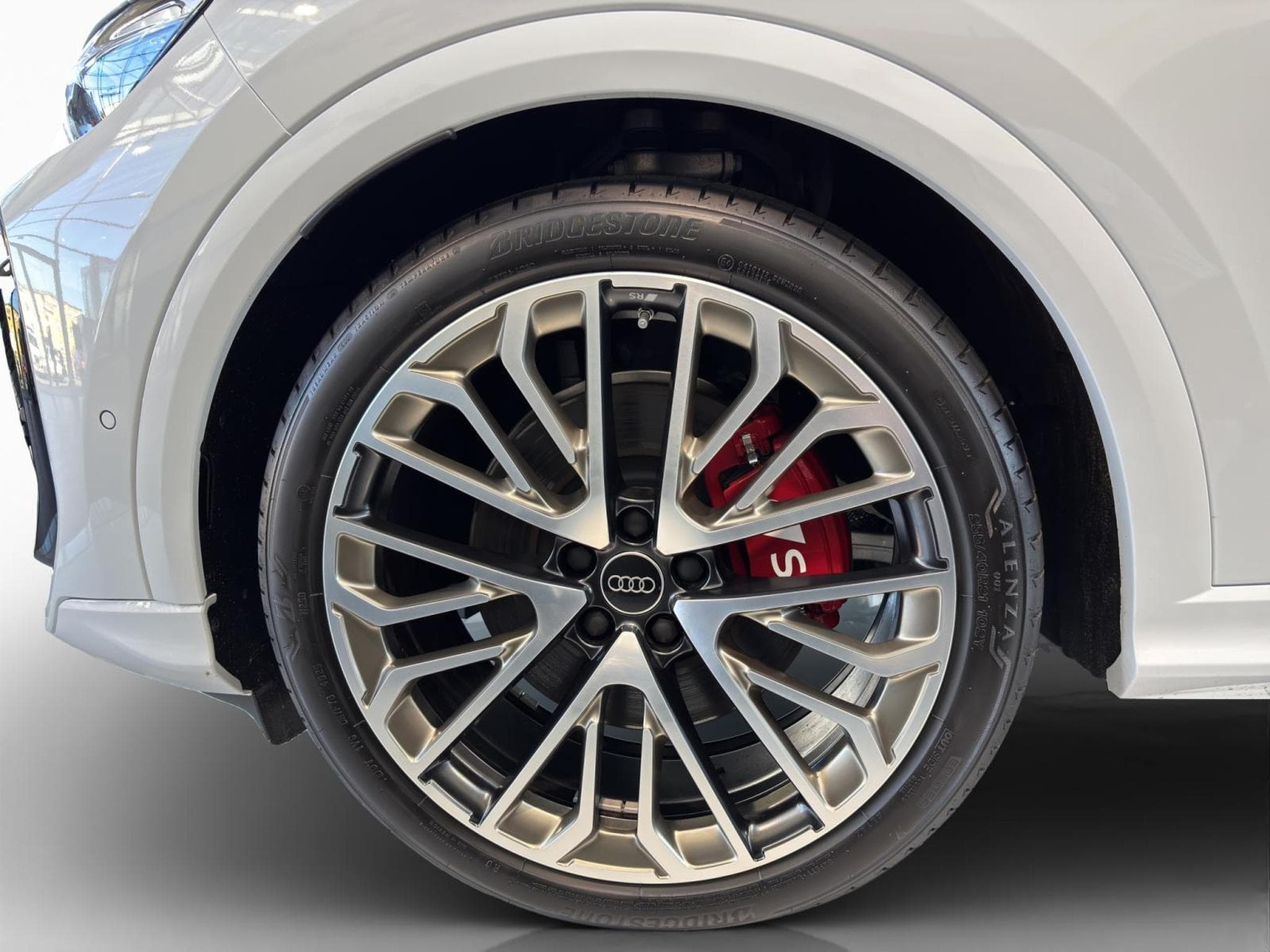 Audi SQ5 SUV (2026) - Foto 8