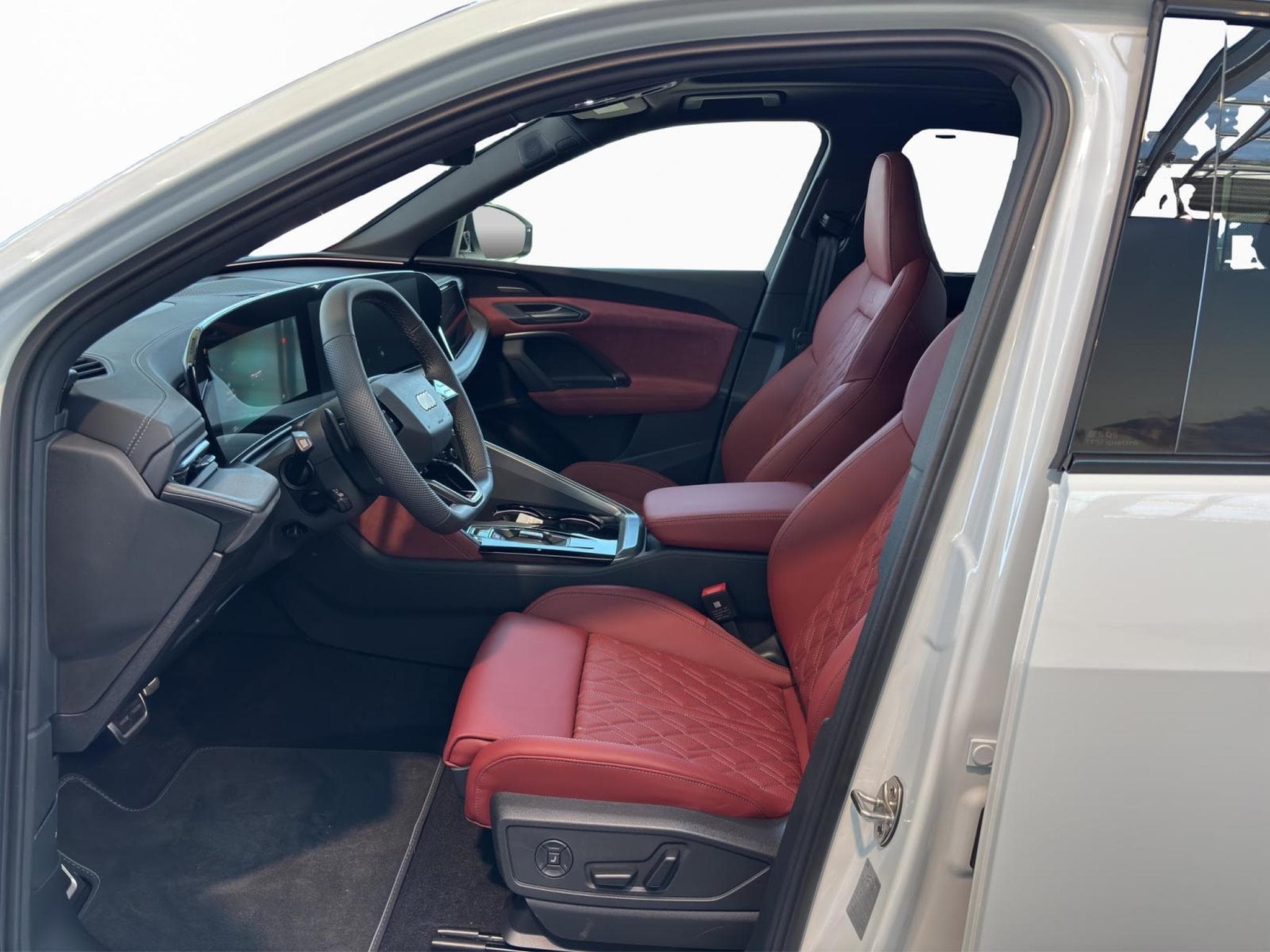 Audi SQ5 SUV (2026) - Foto 9