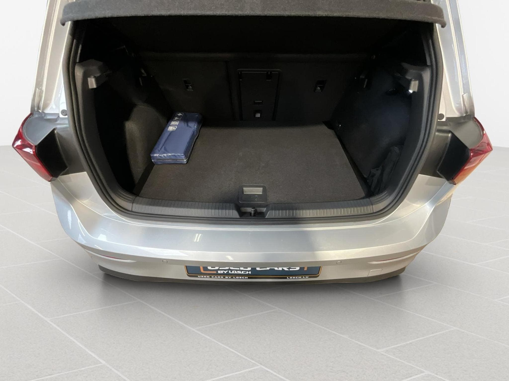 VW Golf Gti-Clubsport+DSG+P.GTI+Matrix (2024) - Foto 17