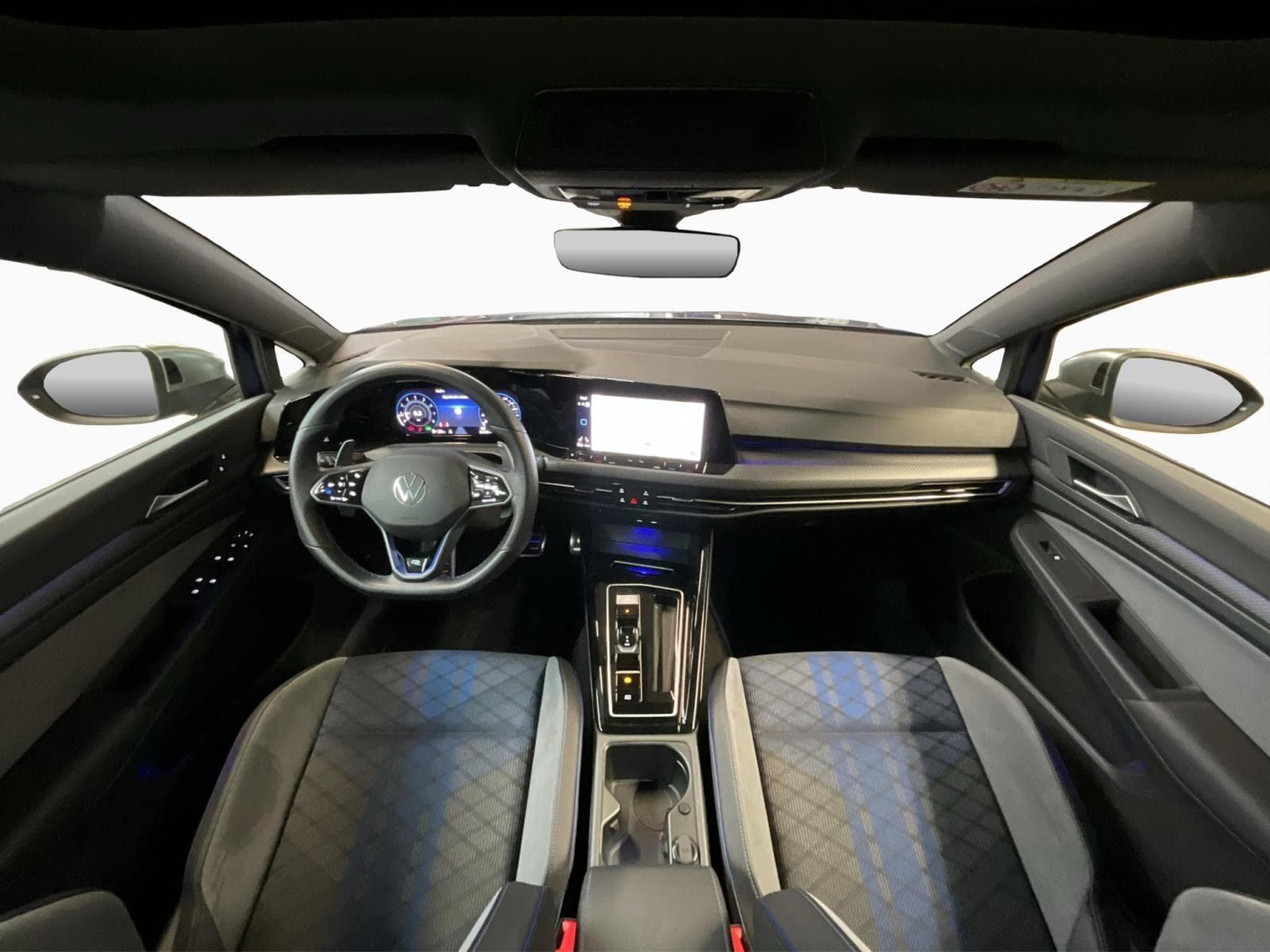 VW Golf R-Perfomance+4M+DSG+LM19 (2023) - Photo 2