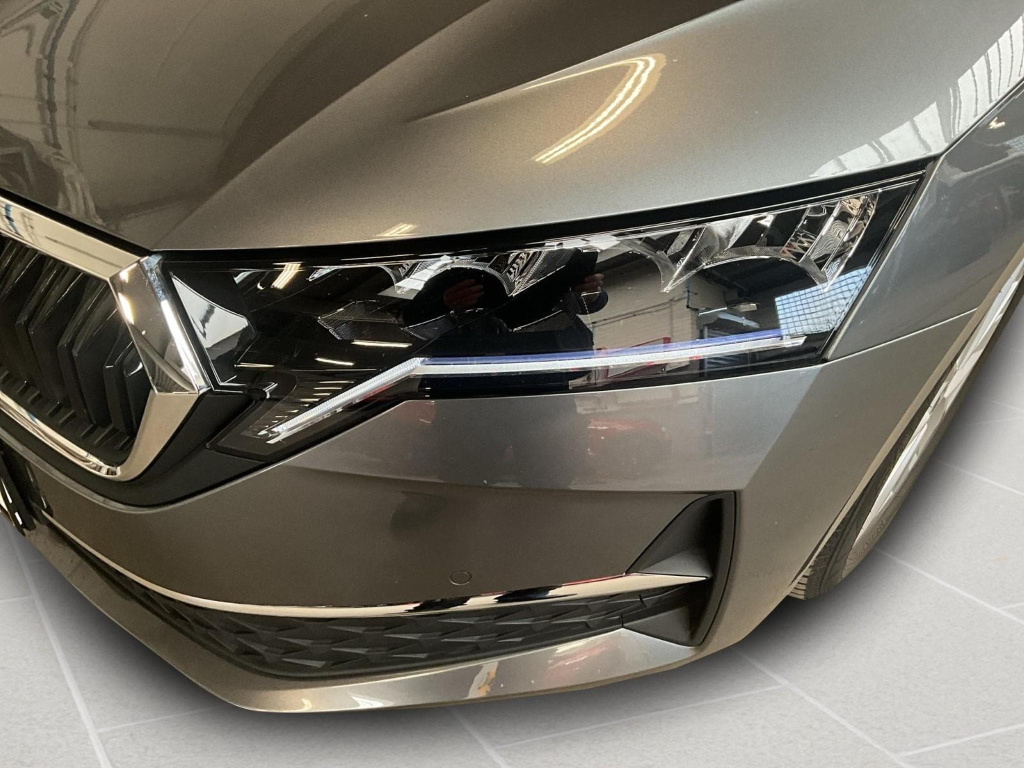Skoda Octavia Selection+DSG+Led+Navi (2025) - Foto 17