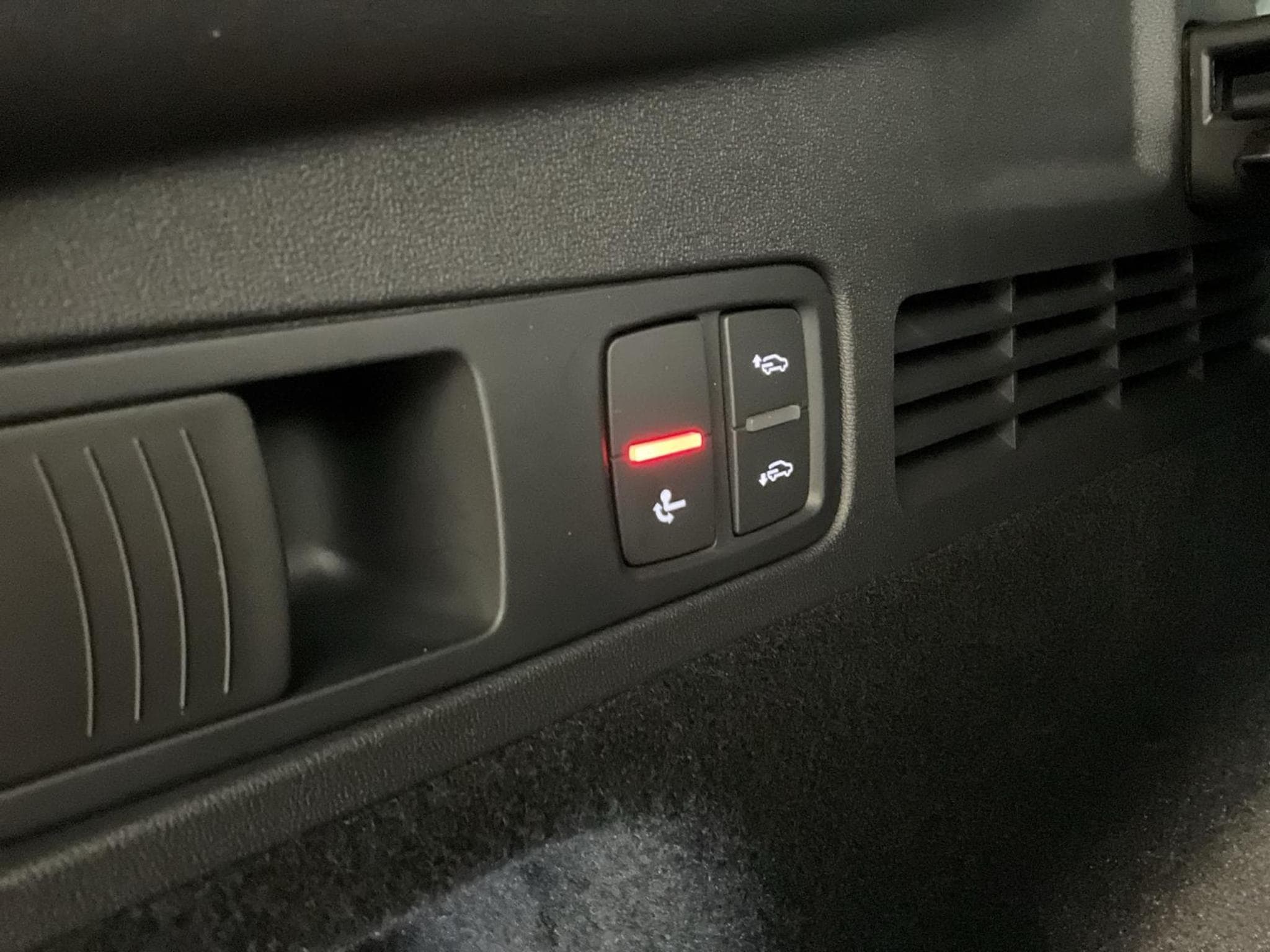 Audi SQ5 SB+S-Tronic+Quattro+P.Premium (2025) - Photo 20