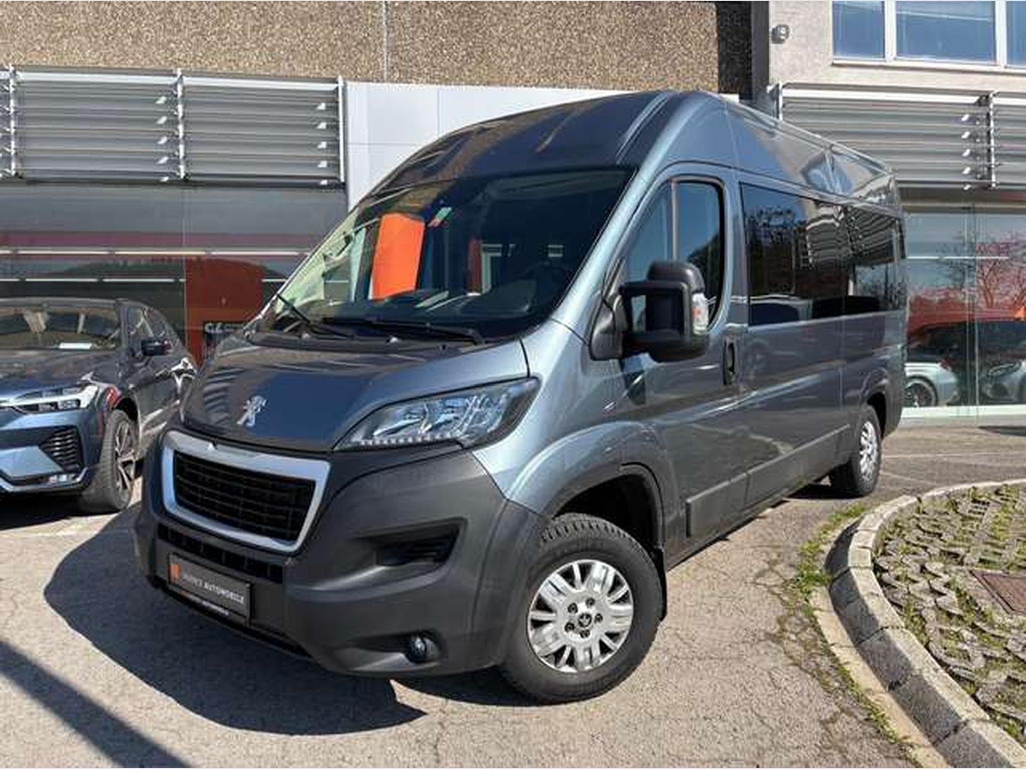 Peugeot Boxer Boxer HDi-8 PLACES-JUSQU'A 48 MOIS DE GARANTIE (2021) - Photo 2