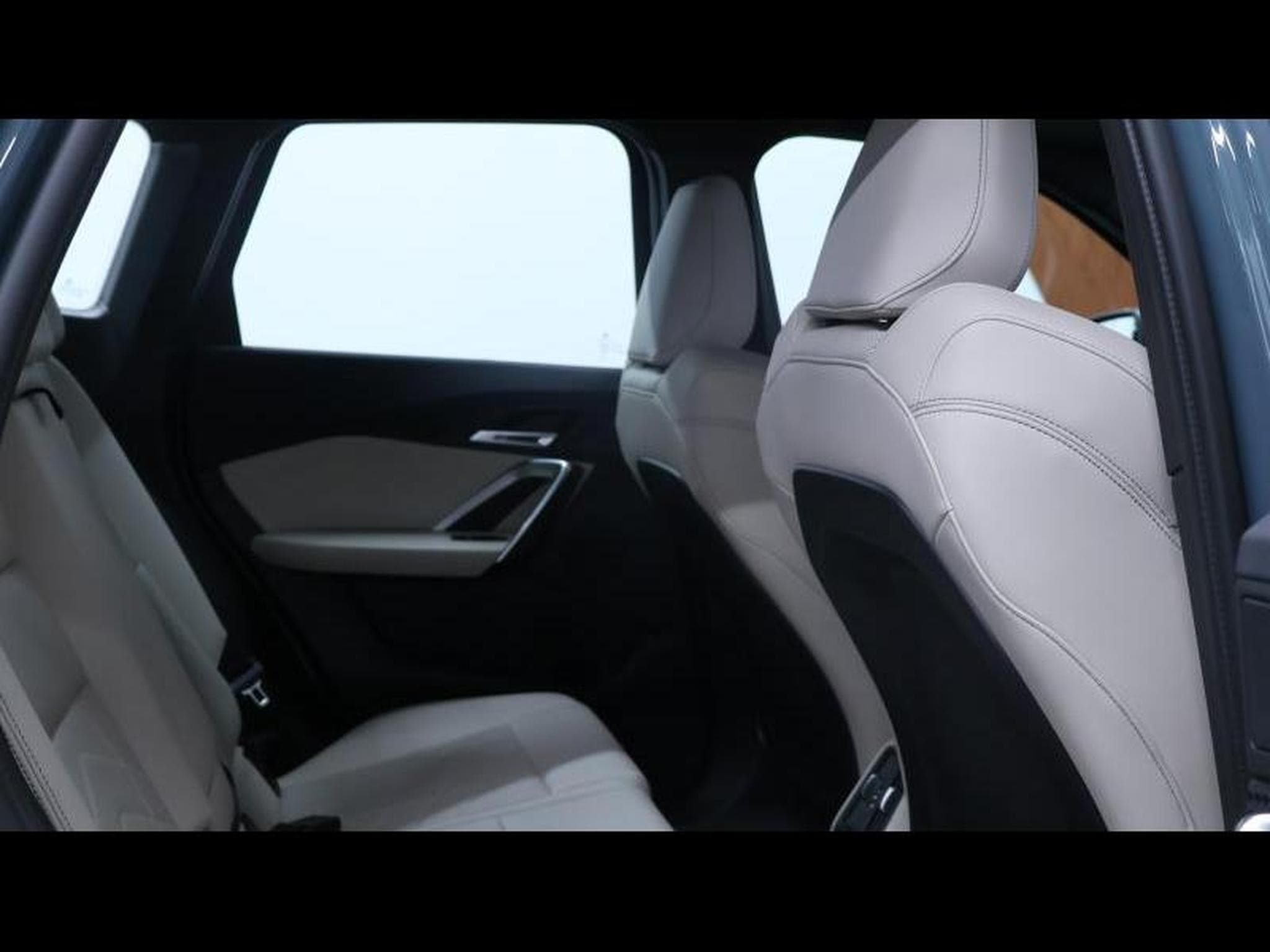 BMW X1 18i sDrive M Sport Auto (2024) - Photo 11