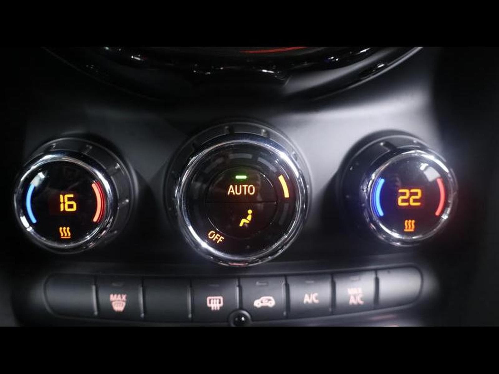 MINI Cooper 3portes Hatch Steptronic (2023) - Foto 22
