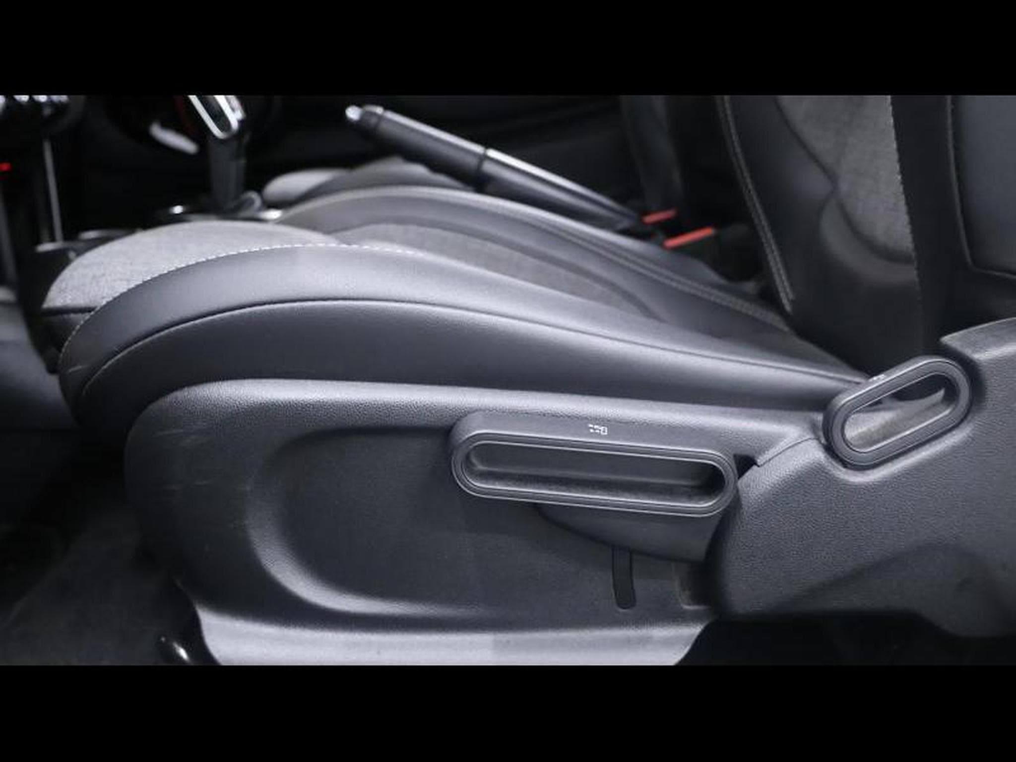 MINI Cooper 3portes Hatch Steptronic (2023) - Foto 25