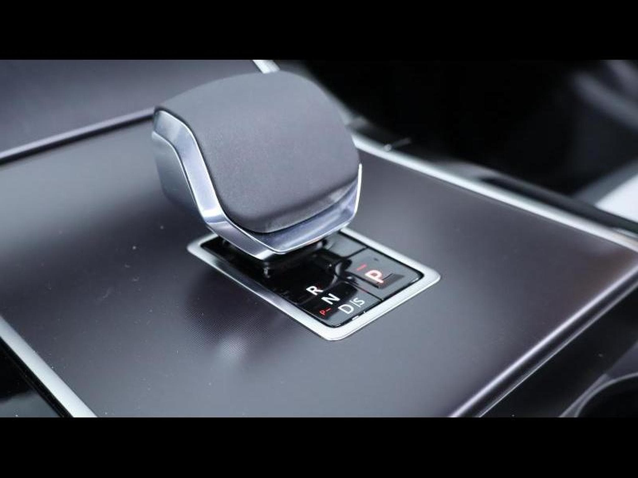 Land-Rover Range Rover Evoque D200 Dynamic SE AWD Auto (2025) - Photo 17