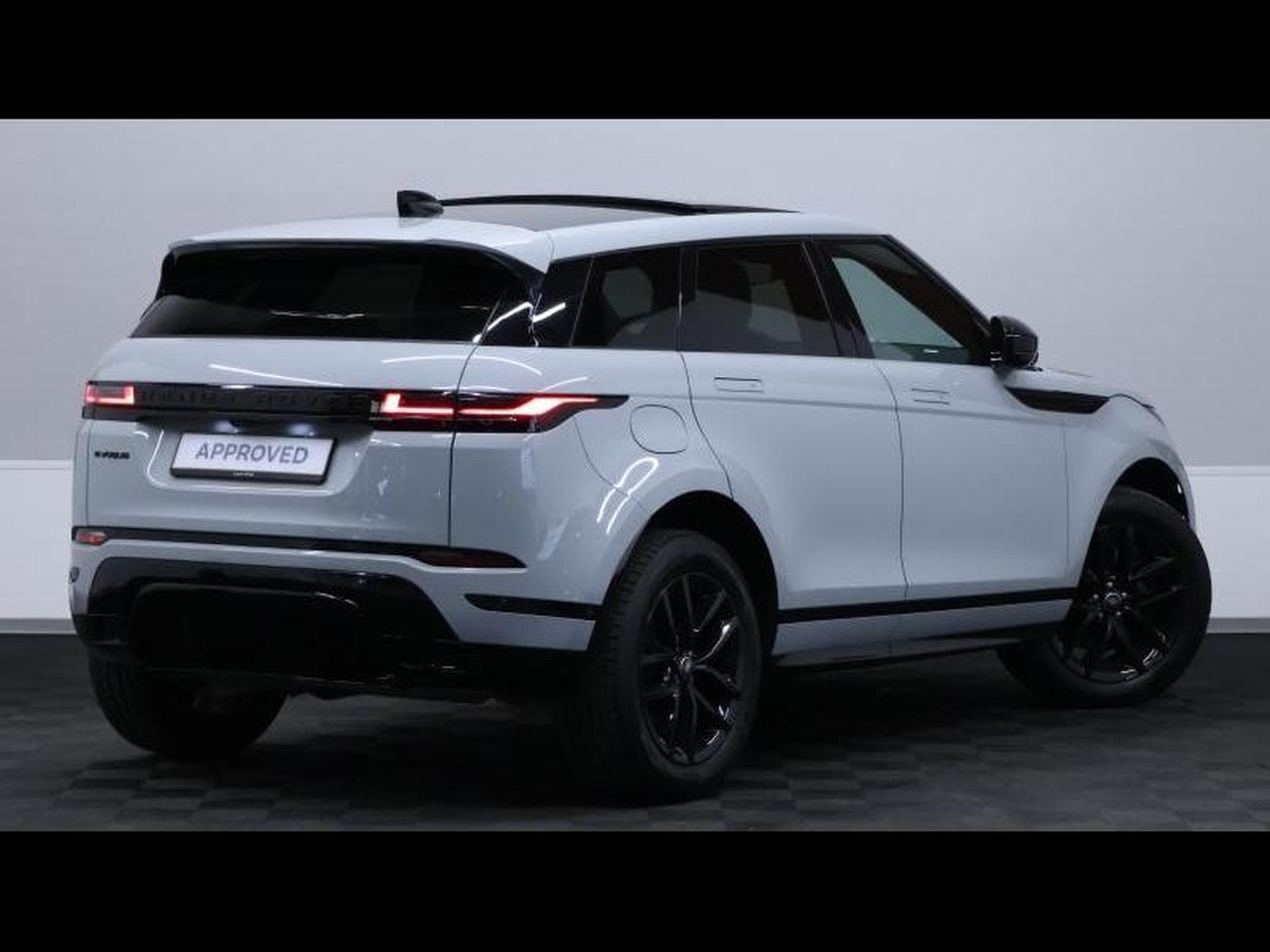 Land-Rover Range Rover Evoque D200 Dynamic SE AWD Auto (2025) - Photo 4
