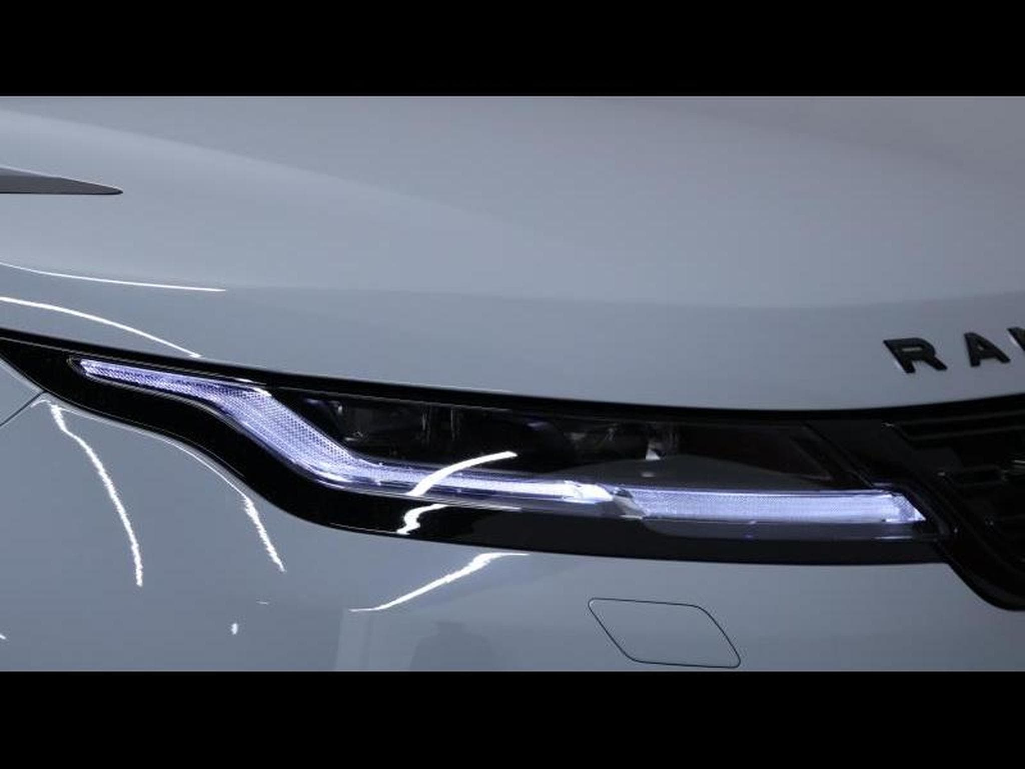 Land-Rover Range Rover Evoque D200 Dynamic SE AWD Auto (2025) - Photo 7