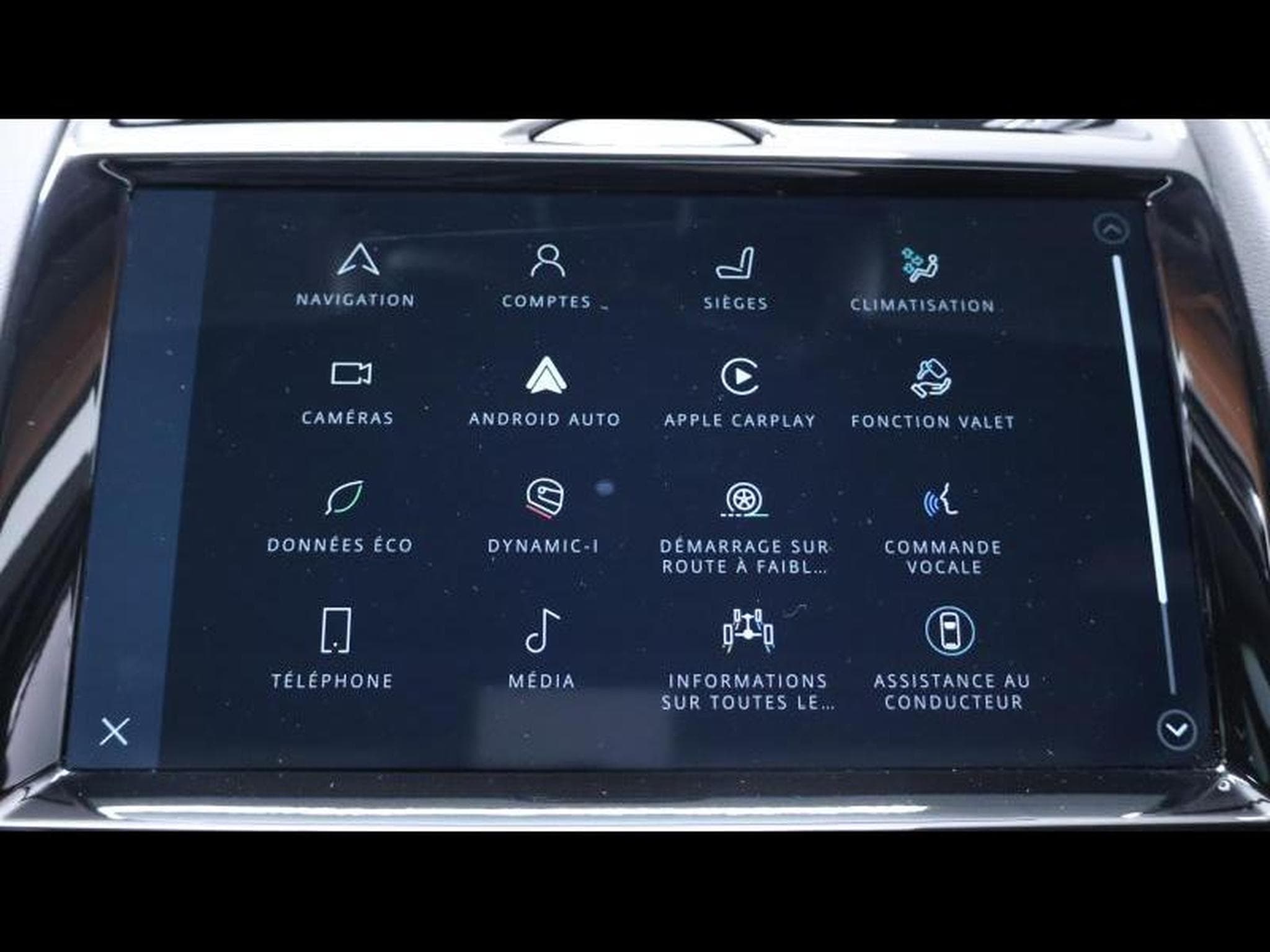 Jaguar E-Pace D165 R-Dynamic S AWD Auto (2024) - Photo 18