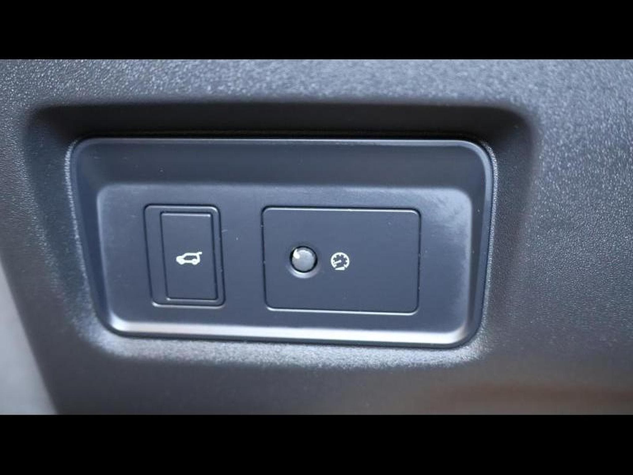 Jaguar E-Pace D165 R-Dynamic S AWD Auto (2024) - Photo 24