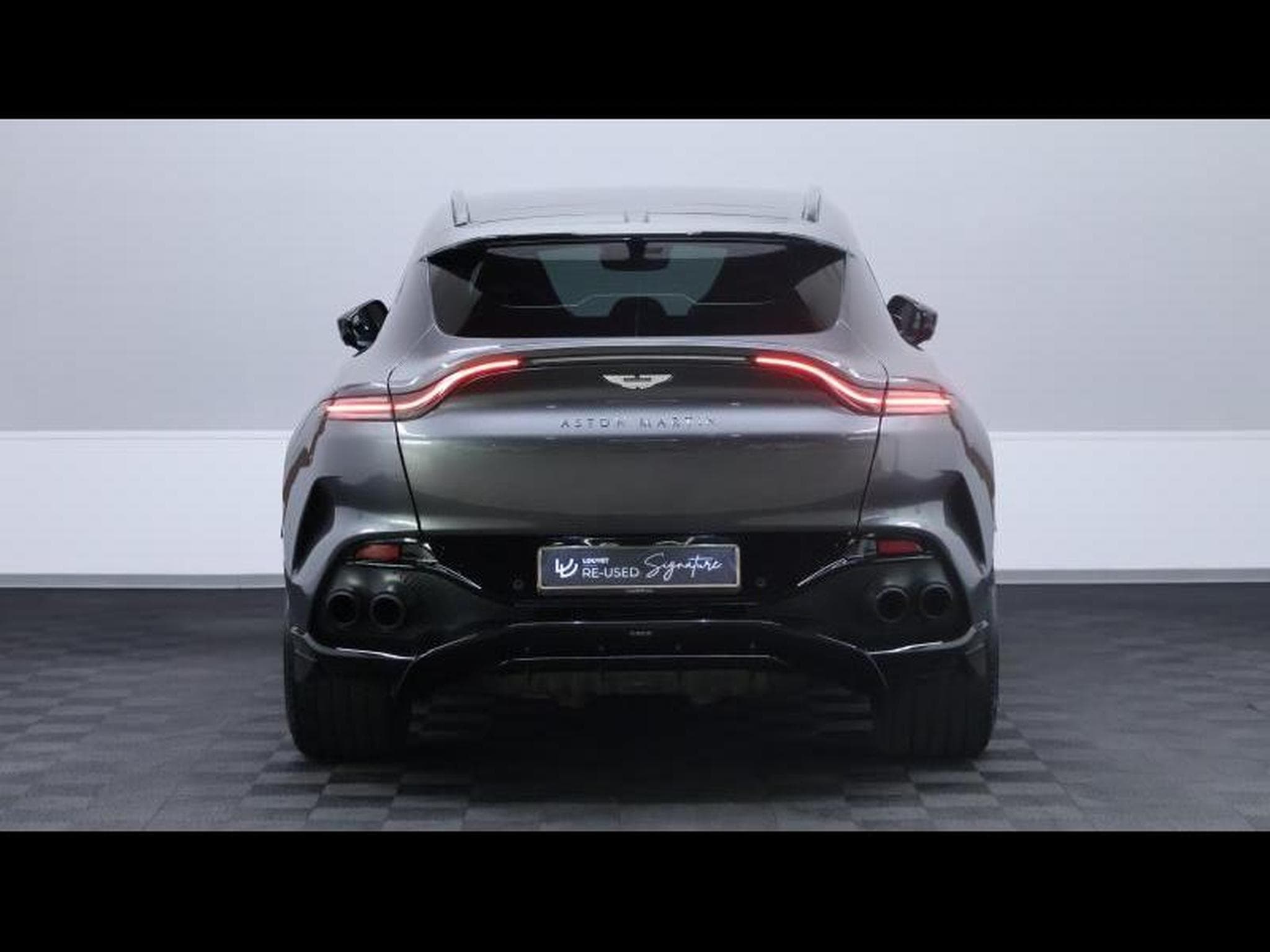 Aston-Martin DBX 707 (2022) - Photo 5