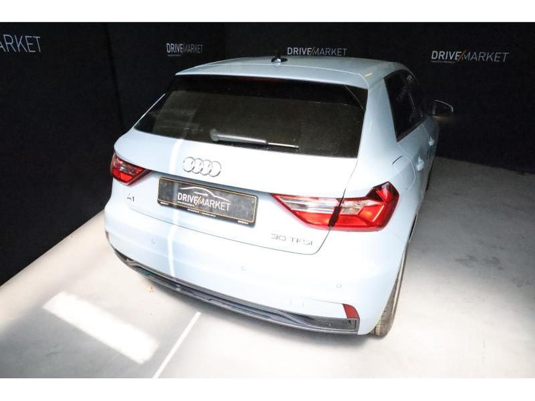 Audi A1 Advanced (2025) - Photo 10