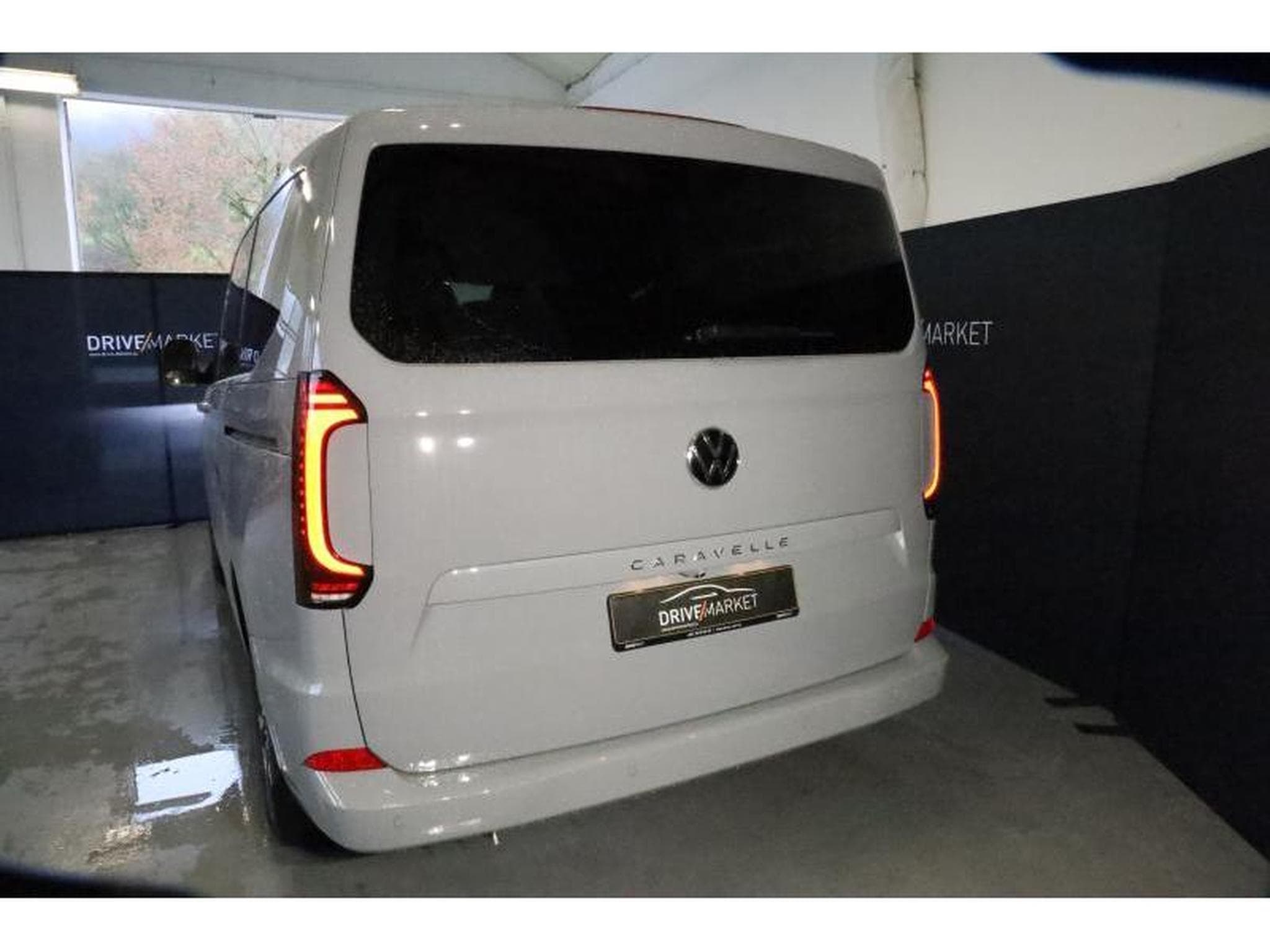 VW T7 Style Court (2025) - Photo 27