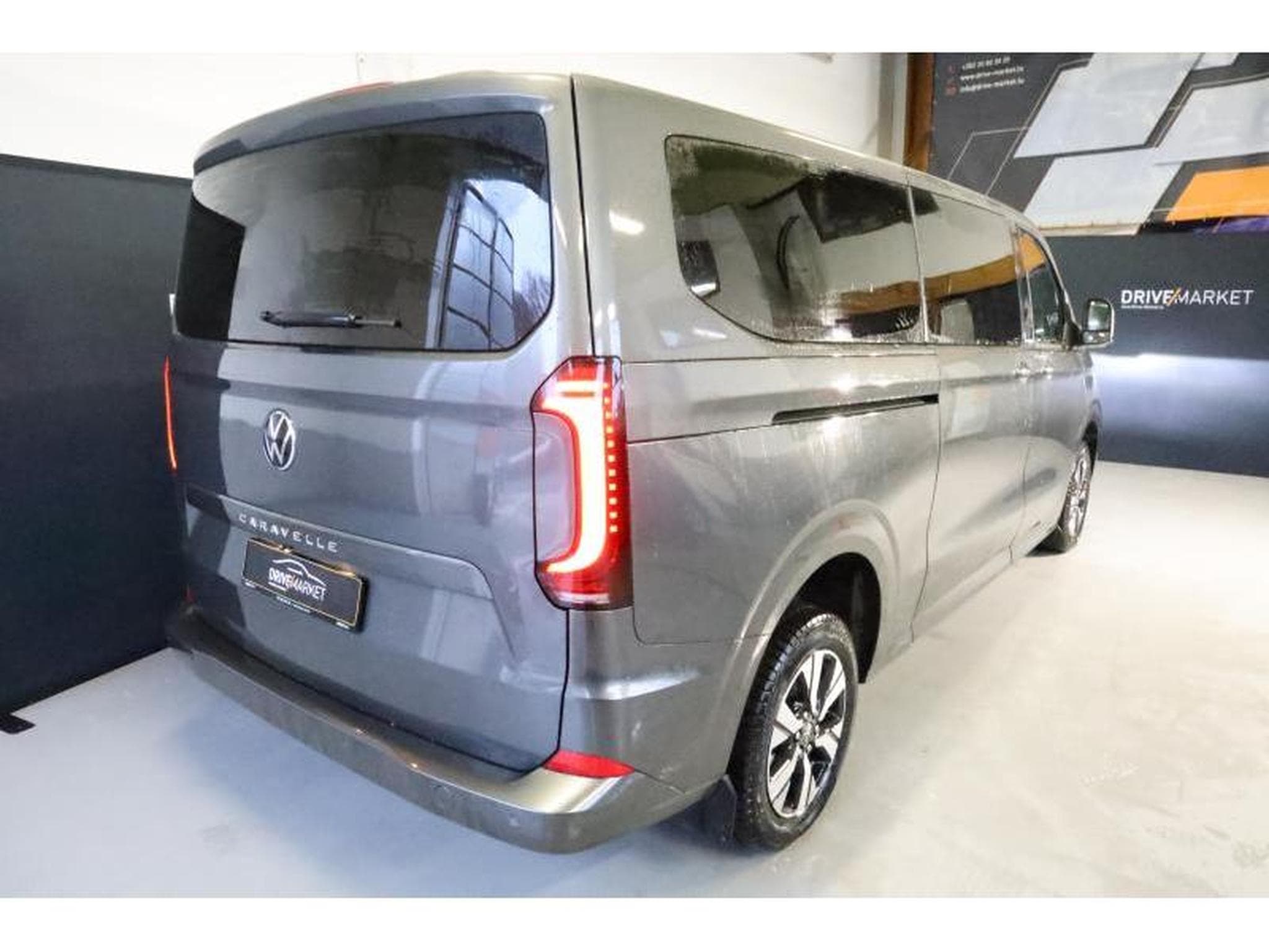 VW T7 Style Long (2025) - Photo 26