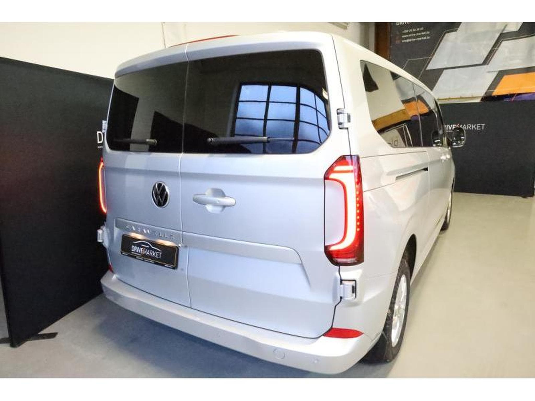 VW T7 Style LONG LR (2026) - Photo 20