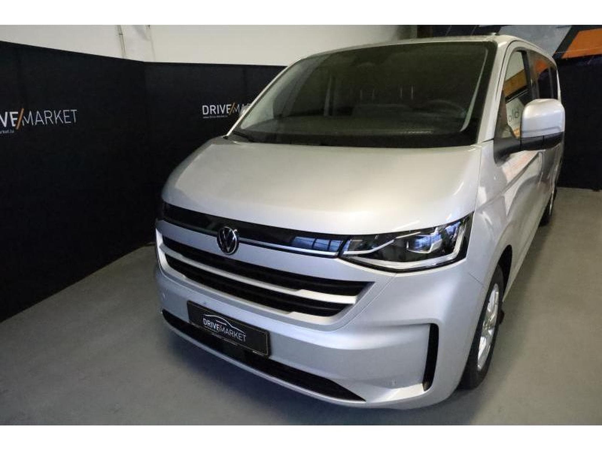 VW T7 Style LONG LR (2026) - Photo 21