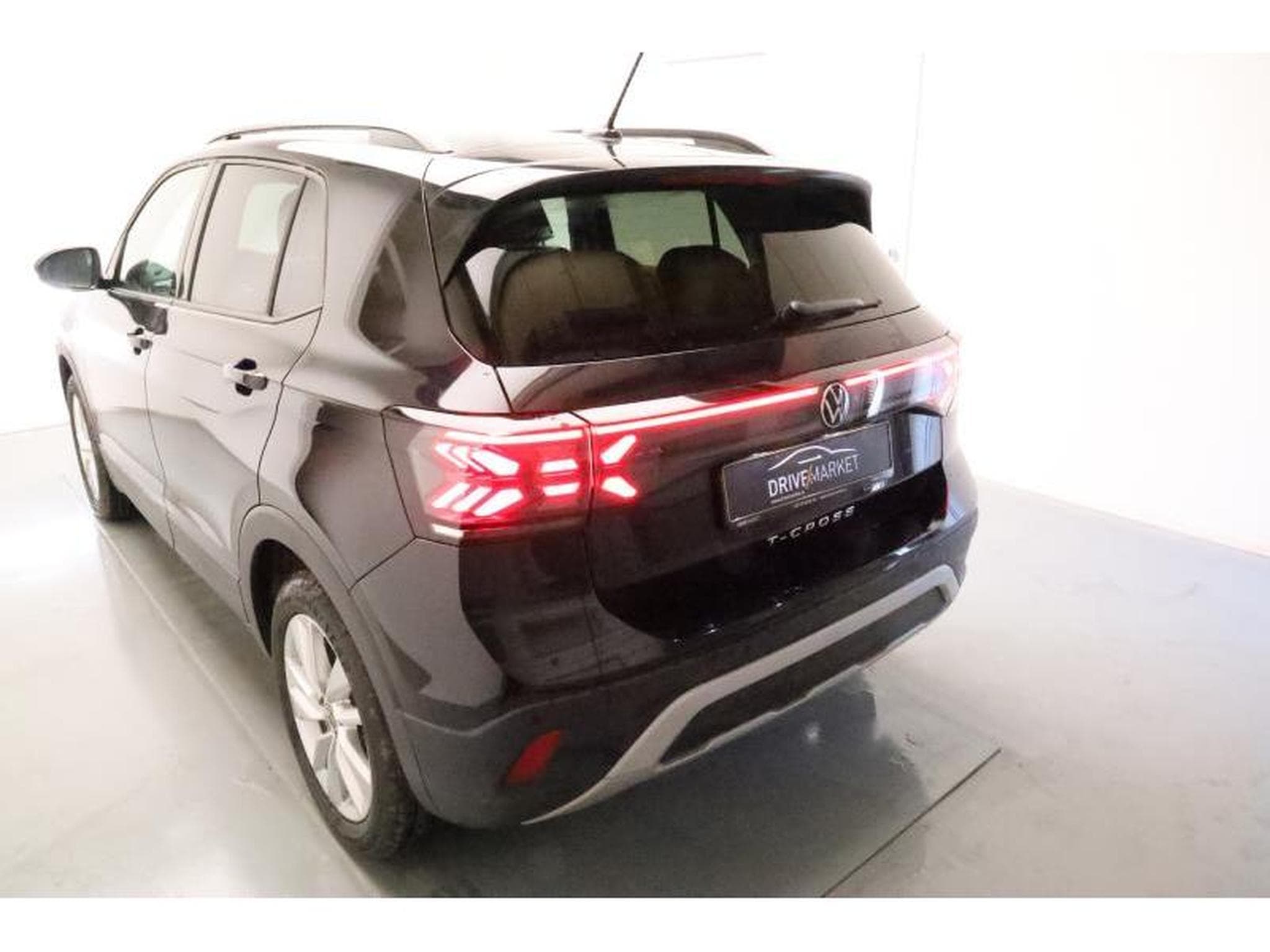 VW T-Cross Life (2025) - Photo 16