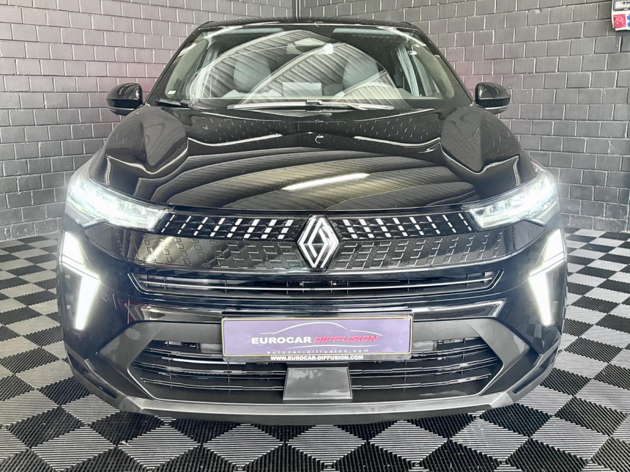 Renault Captur 1.3 TCE 160 CV TECHNO **Caméra** Sièges Chauff.** ACC ** (2025) - Foto 2