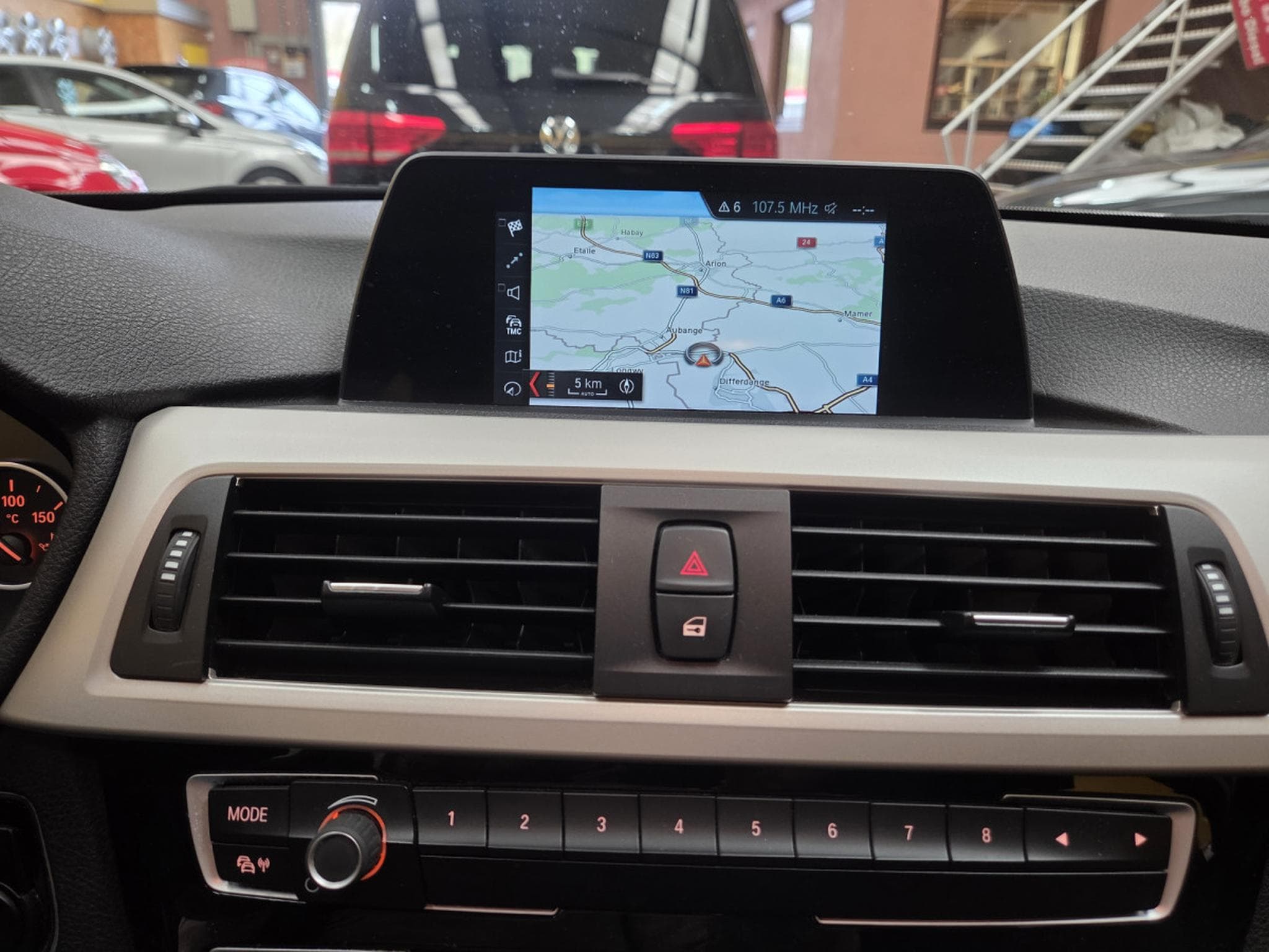 BMW 318 d Touring advantage 136CV (2018) - Photo 17