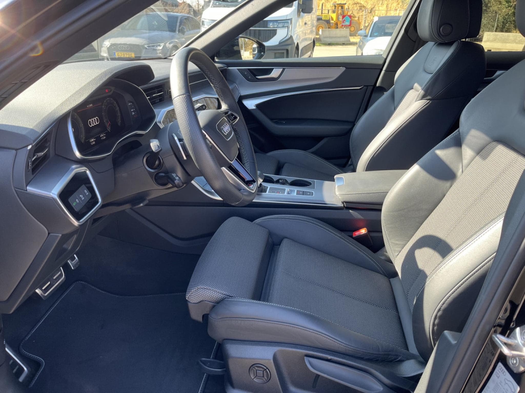Audi A6 40 Tdi Quattro S-line 204cv ACC Webasto AHK (2024) - Photo 8