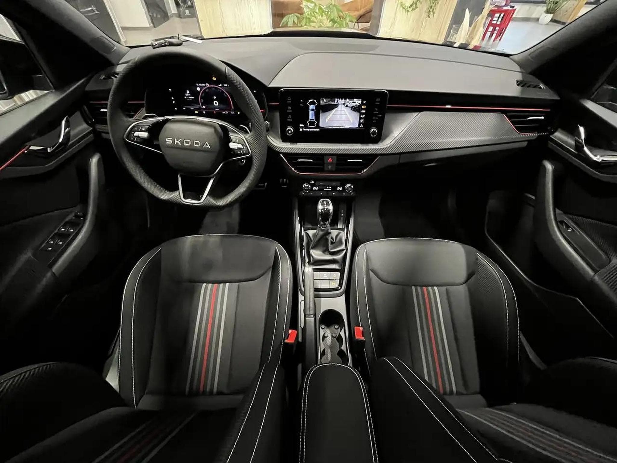 Skoda Kamiq (2025) - Foto 8