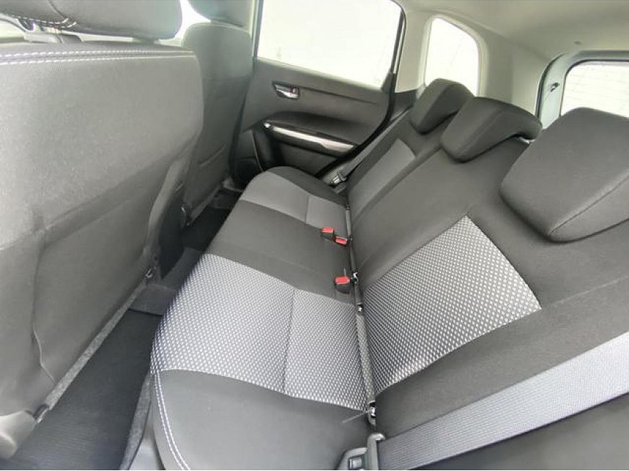 Suzuki Vitara (2026) - Photo 23