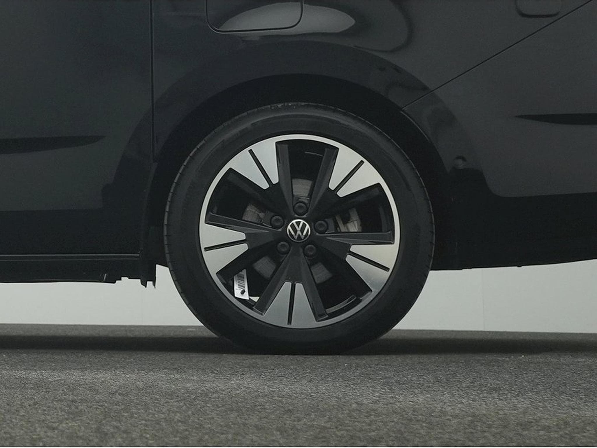 VW ID.5 (2025) - Photo 21