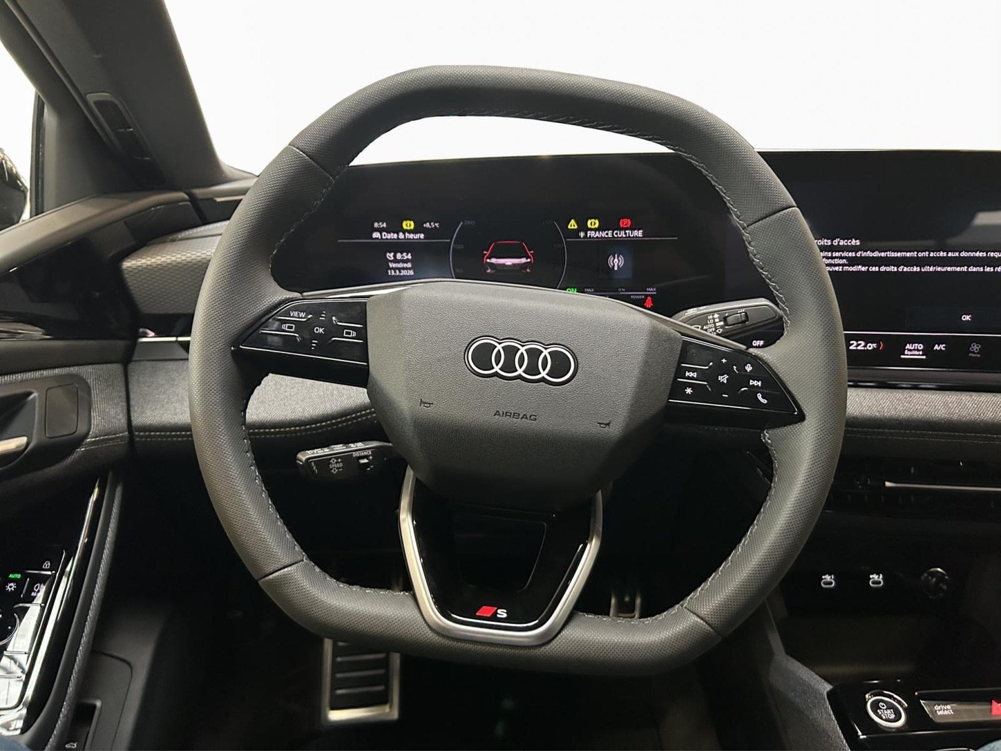 Audi A6 Sportback e-tron (2026) - Photo 10