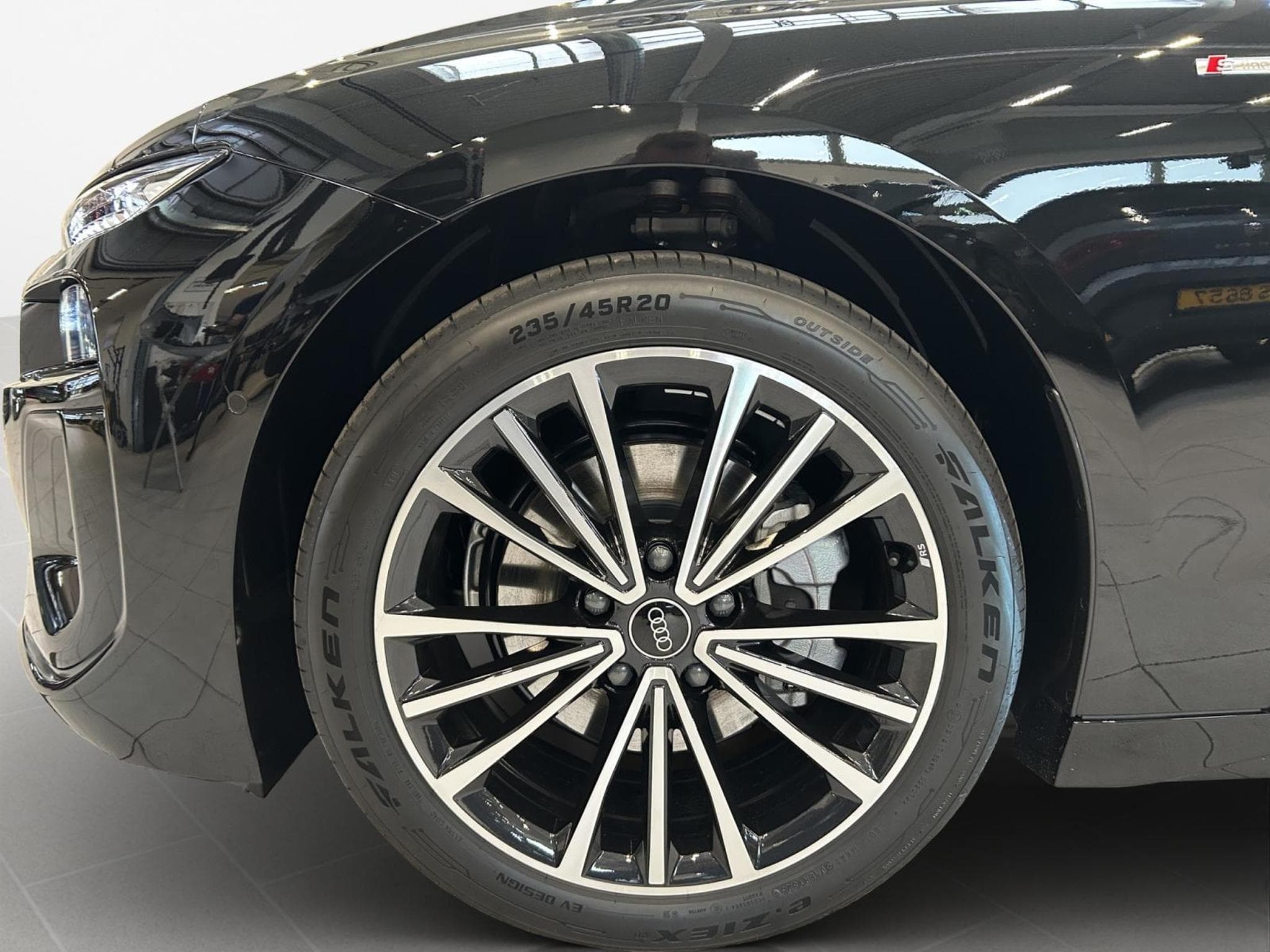 Audi A6 Sportback e-tron (2026) - Photo 8