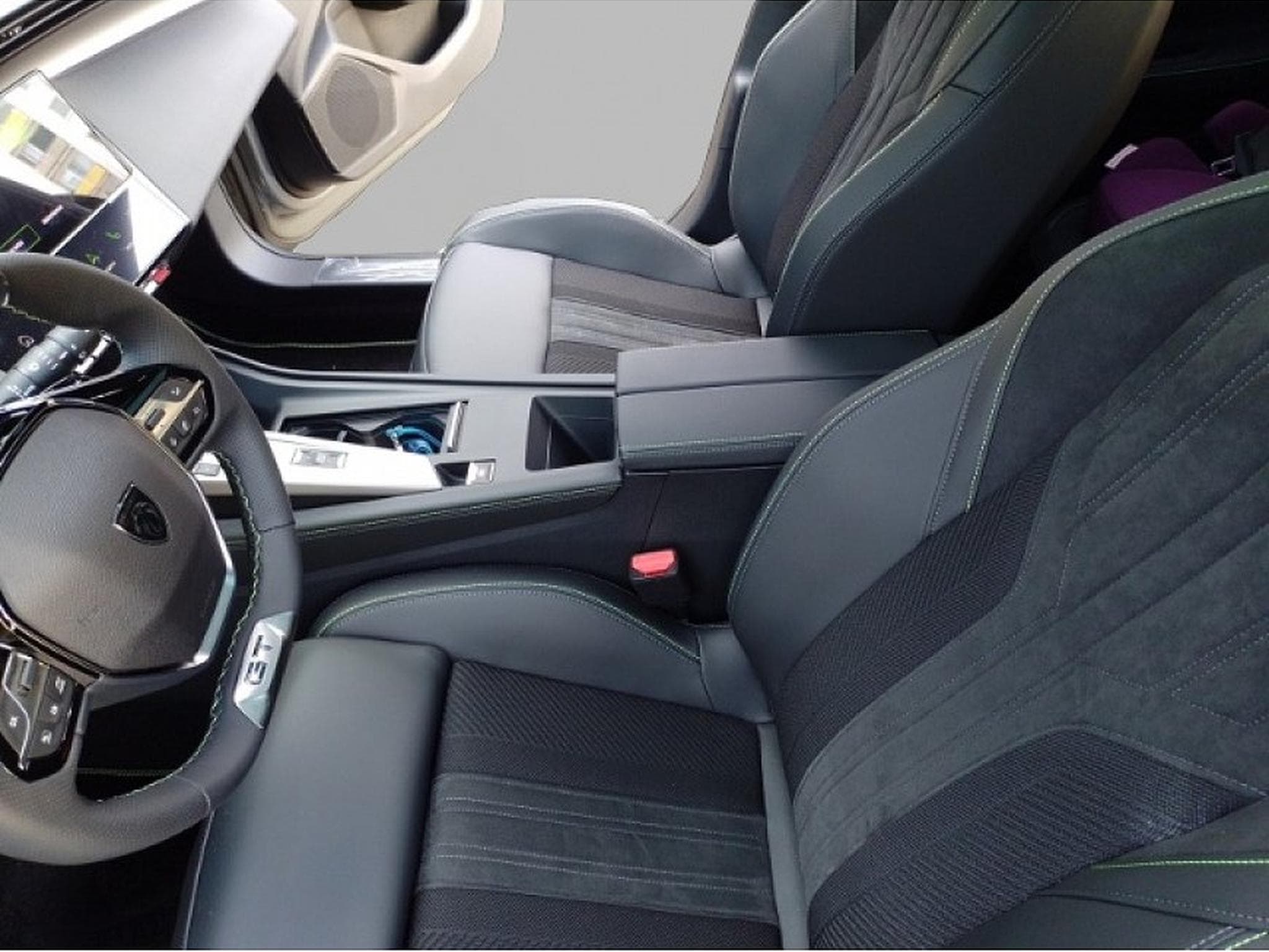 Peugeot 308 (2025) - Photo 7