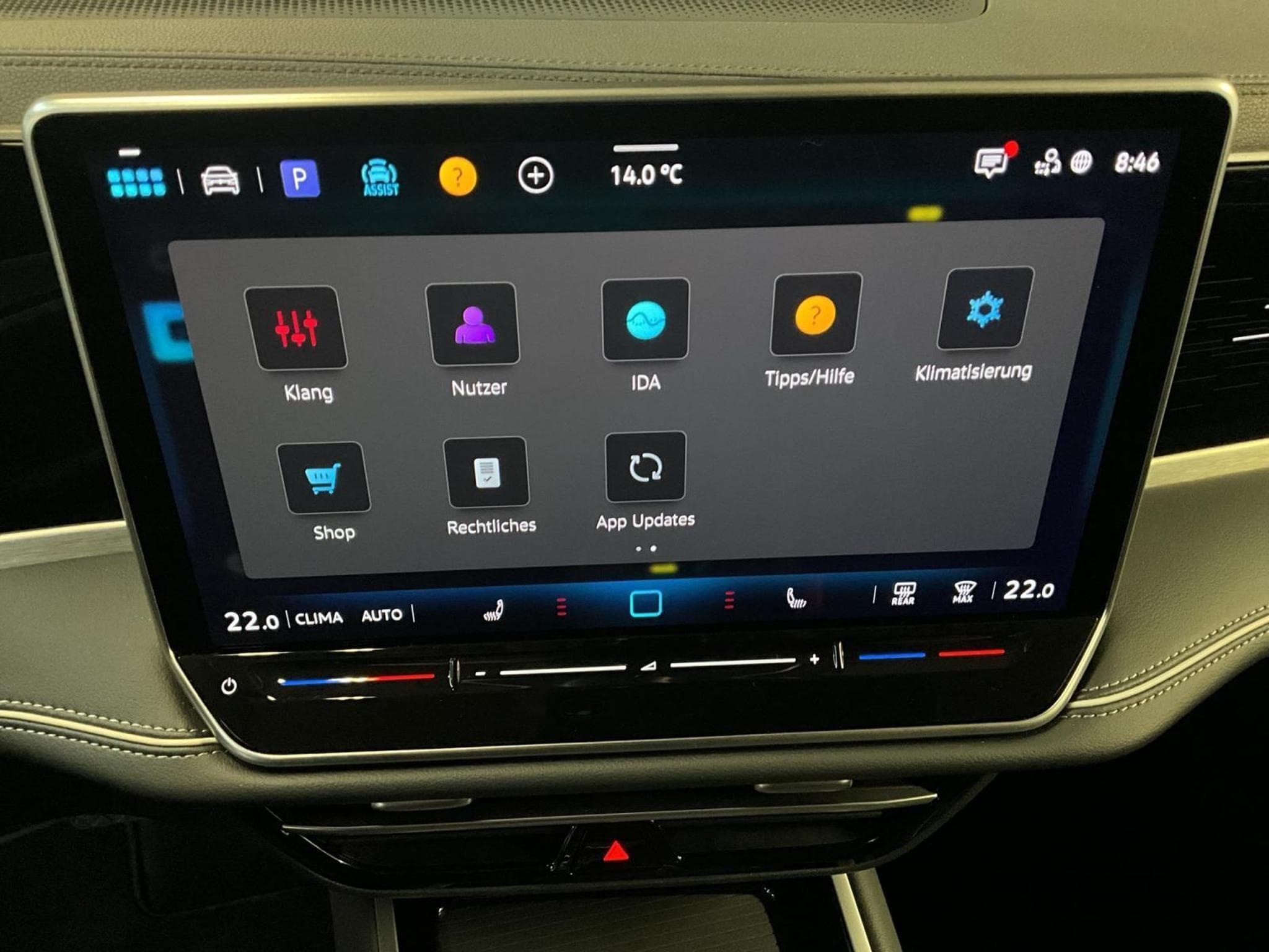 VW Passat Elegance+DSG+Led+Navi+Digi+ (2025) - Photo 20