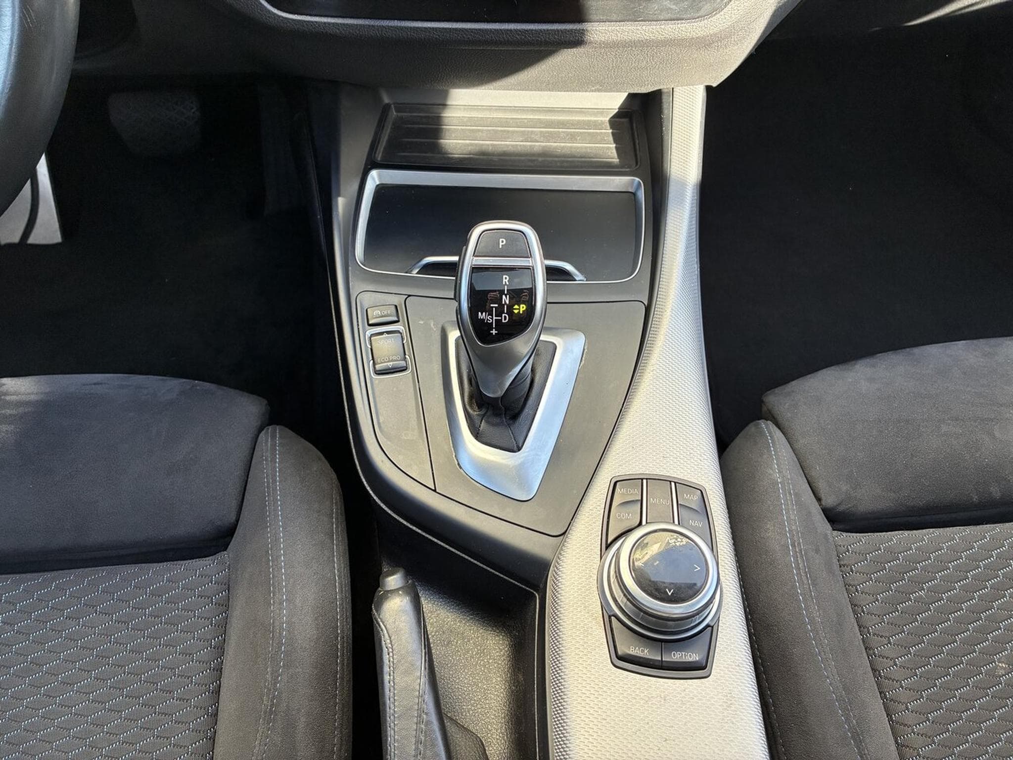 BMW M140 M Performance Akrapovic Toit ouvrant (2018) - Photo 9