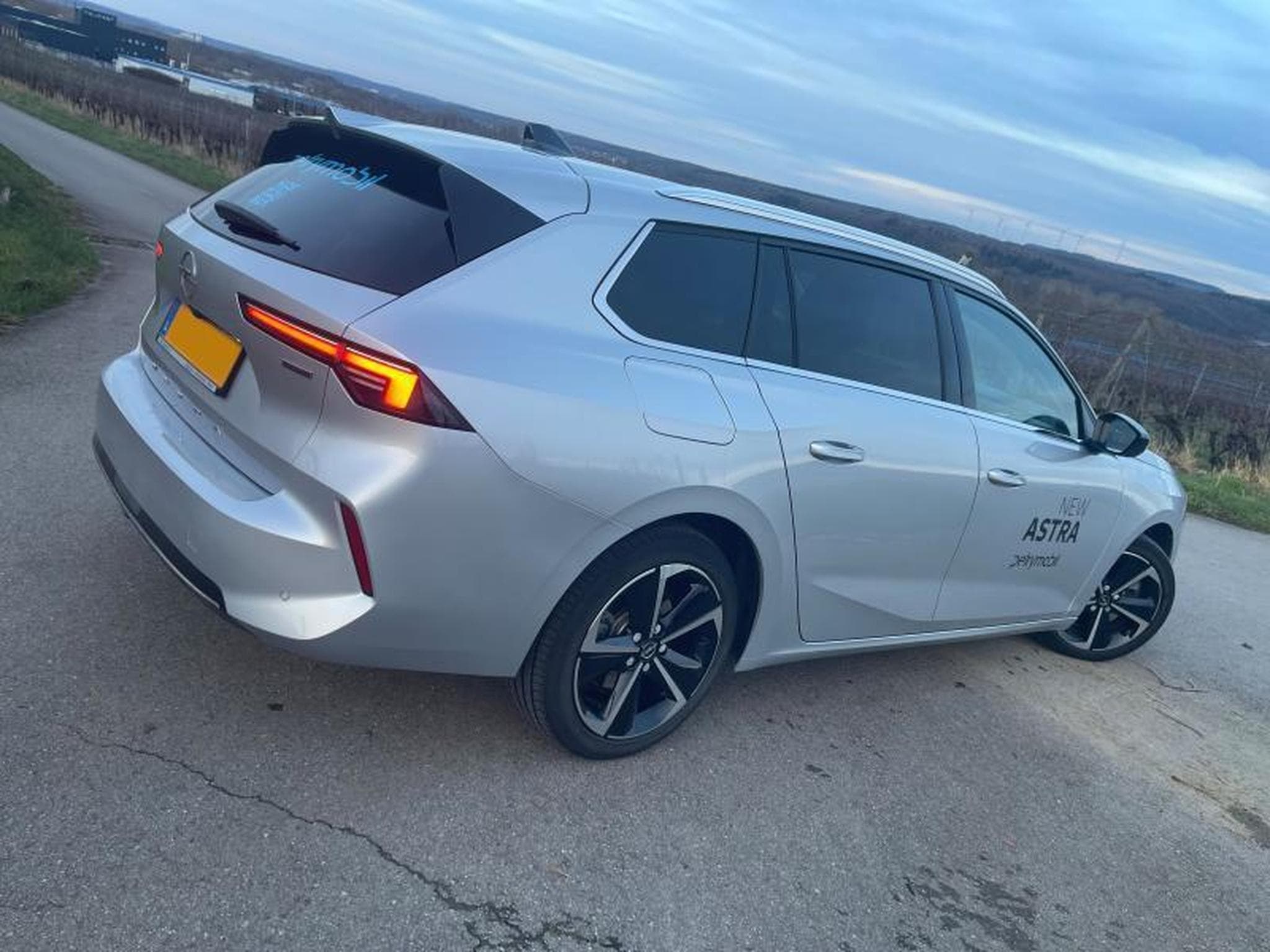 Opel Astra Business Elegance (2023) - Foto 20