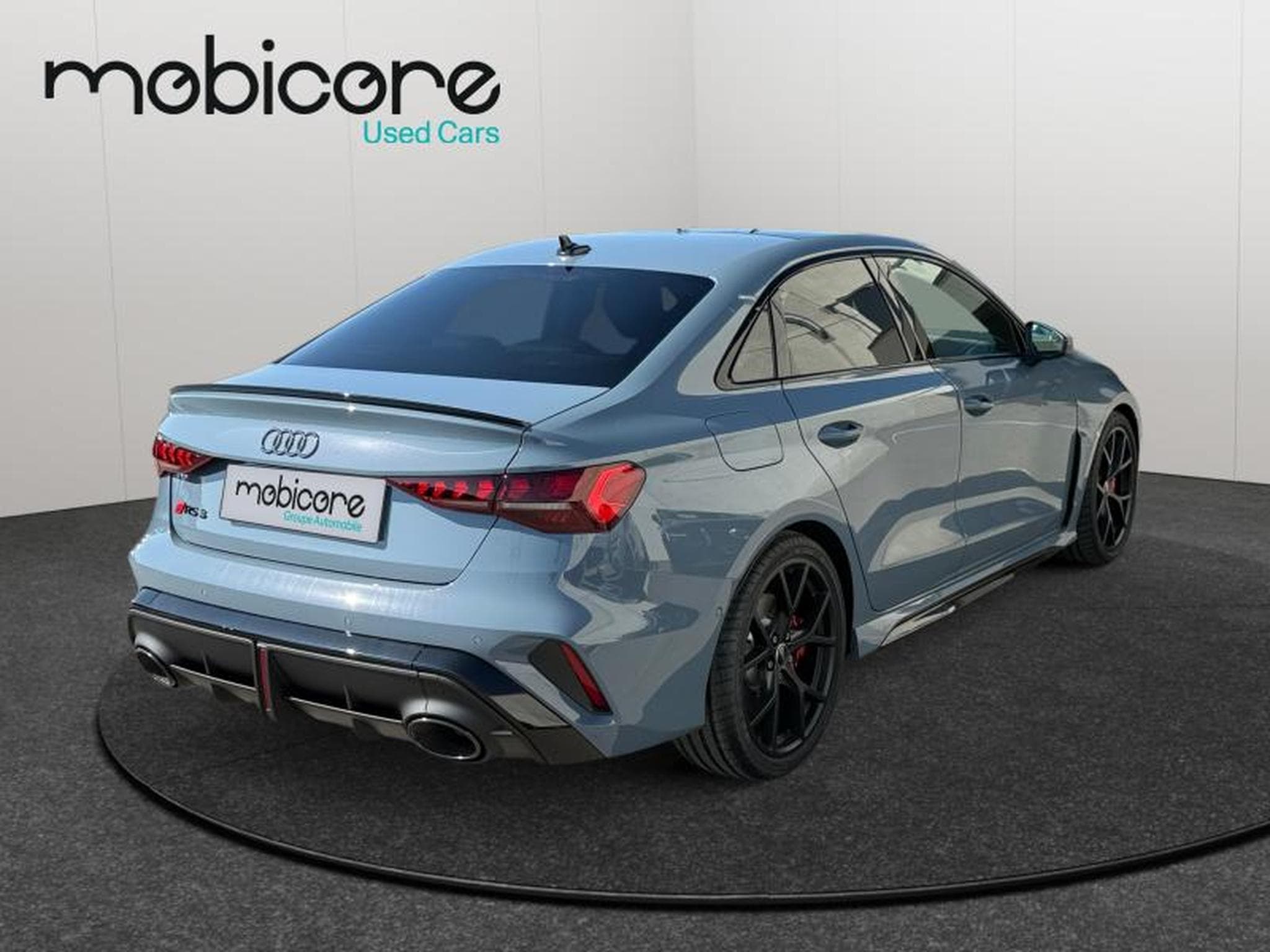 Audi RS3 Limousine / Essence (2026) - Photo 2