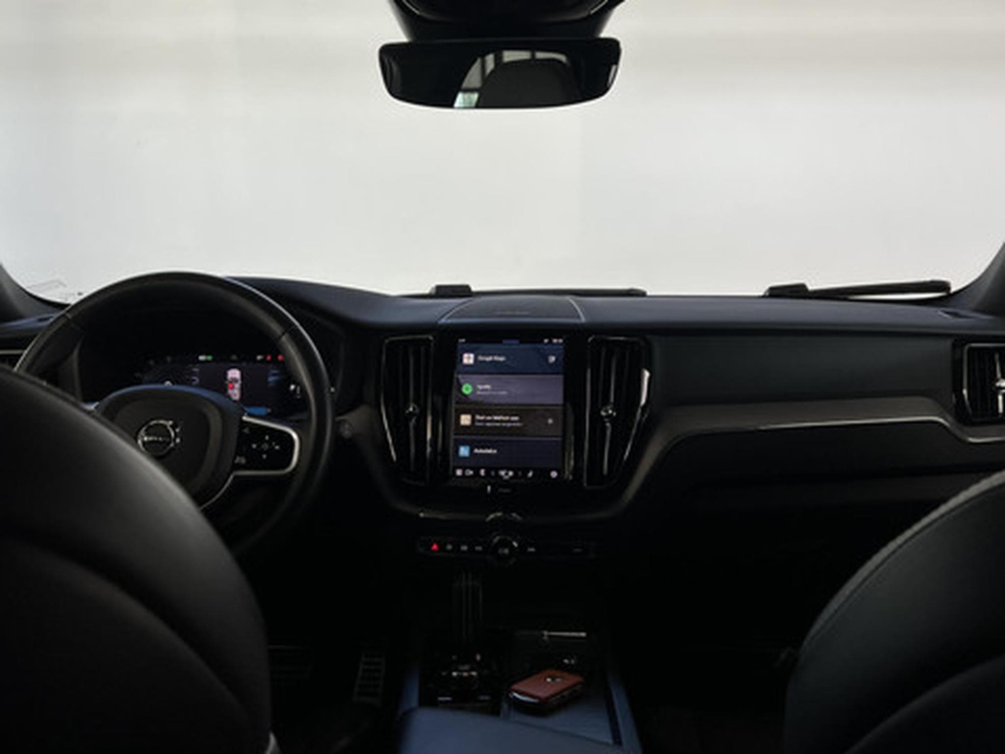 Volvo XC60 XC-60 T6 Recharge Geartronic R-Design | ADAPTIVE CRUISE CONT (2026) - Photo 6